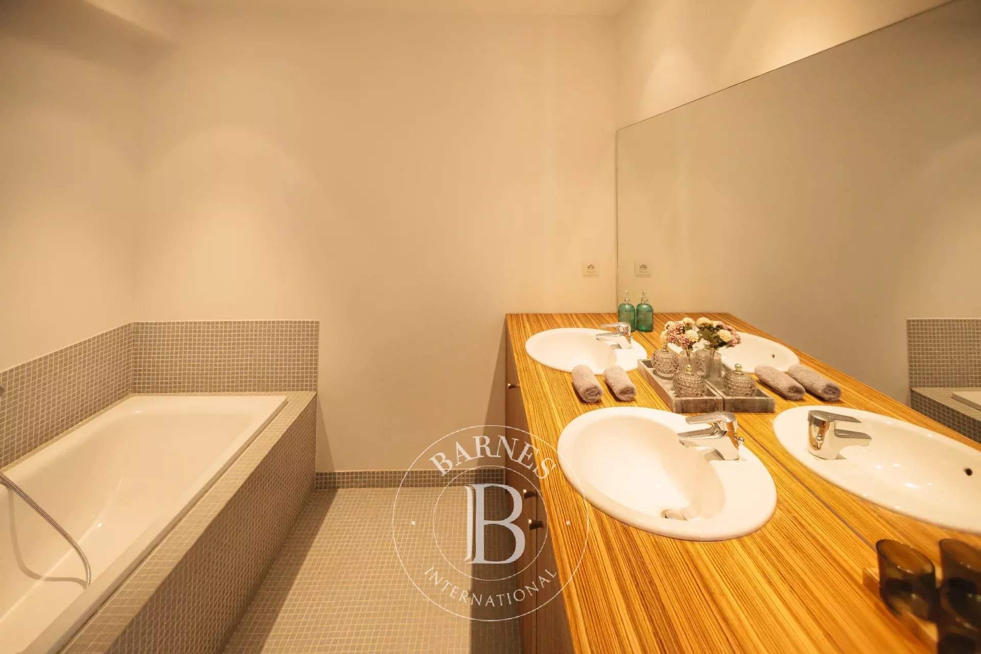 Ixelles  - Apartment 3 Bedrooms - picture 17