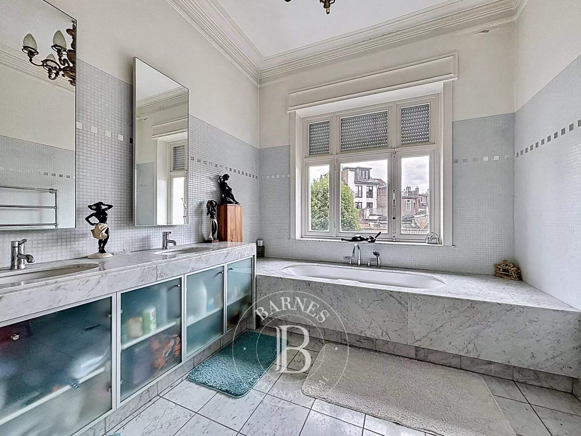 Saint-Gilles  - Casa 20 Cuartos 5 Habitaciones - picture 17