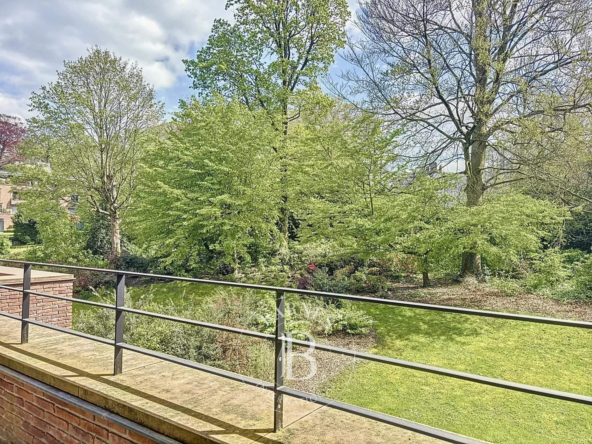 Uccle  - Appartement 12 Pi&egrave;ces 3 Chambres - picture 6