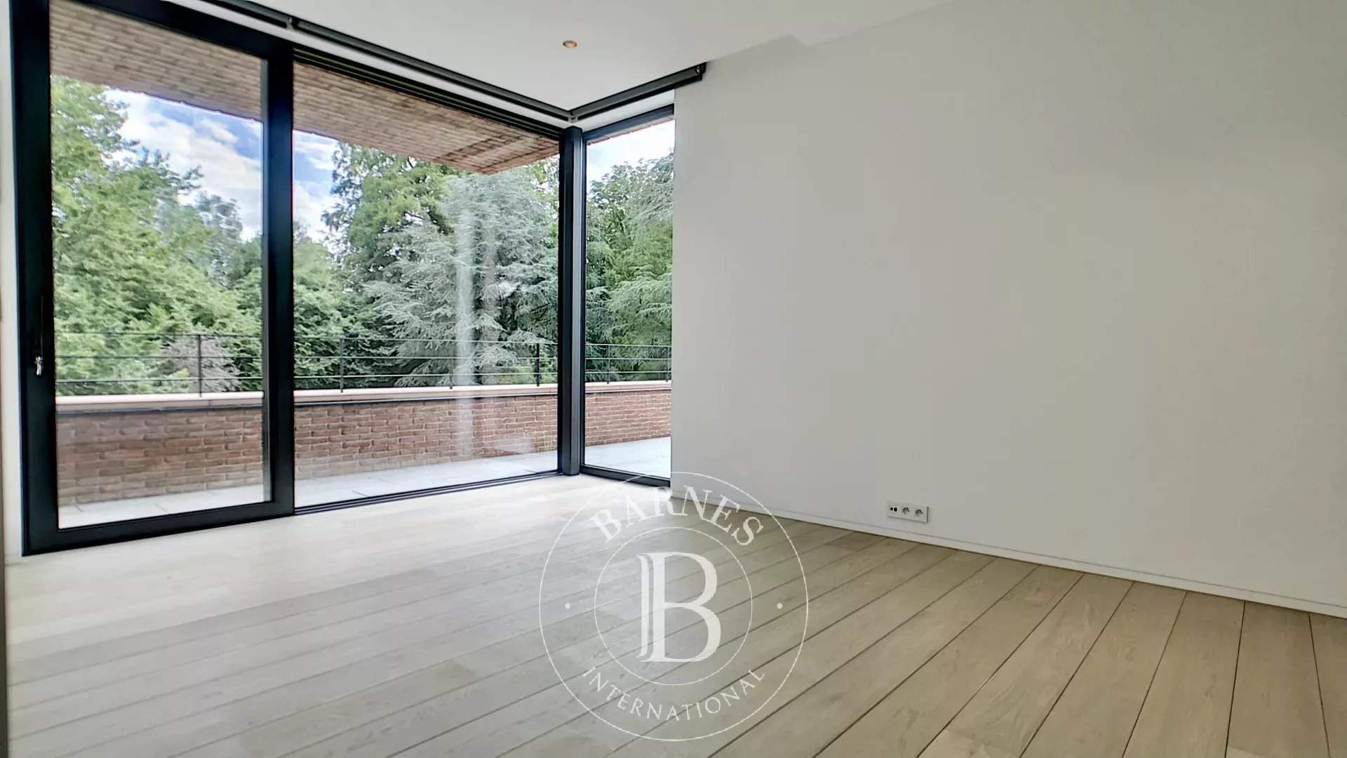 Uccle  - Appartement 12 Pi&egrave;ces 3 Chambres - picture 17