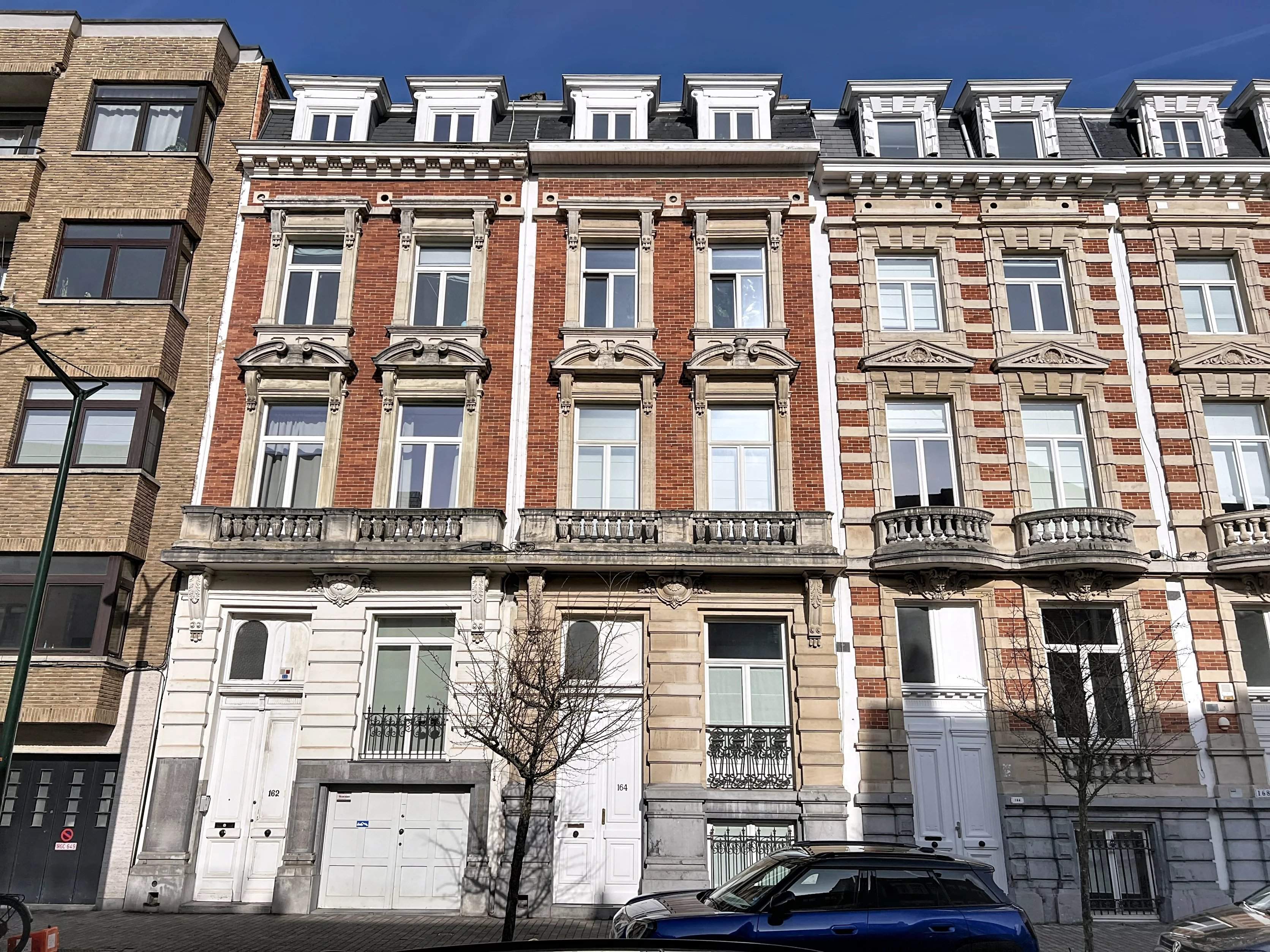 Uccle  - Maison  - picture 1