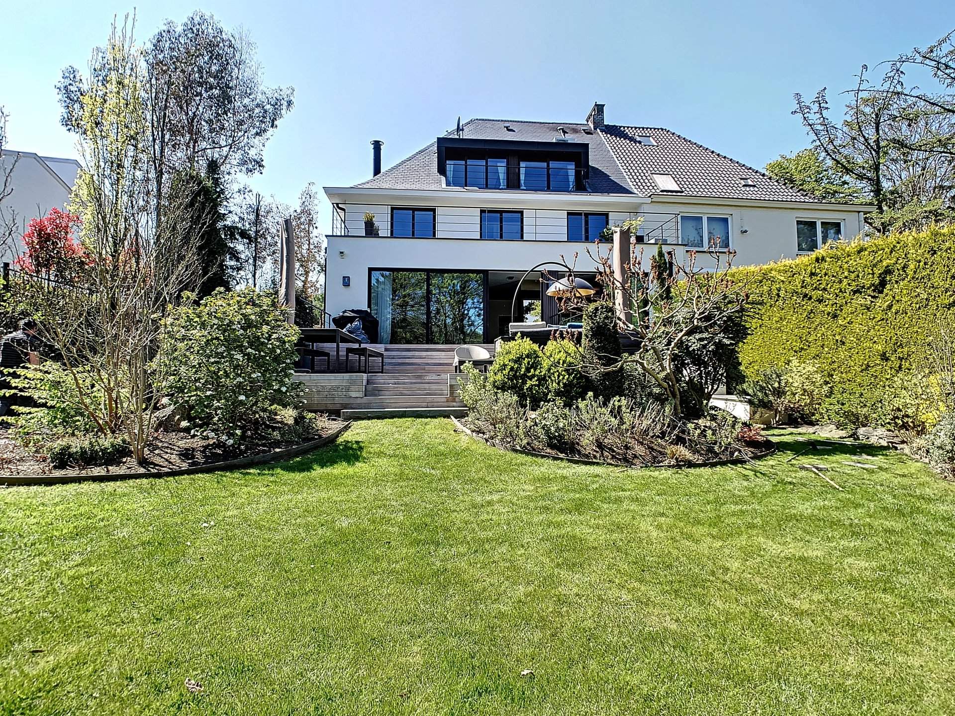Uccle  - Maison 20 Pi&egrave;ces 5 Chambres - picture 2