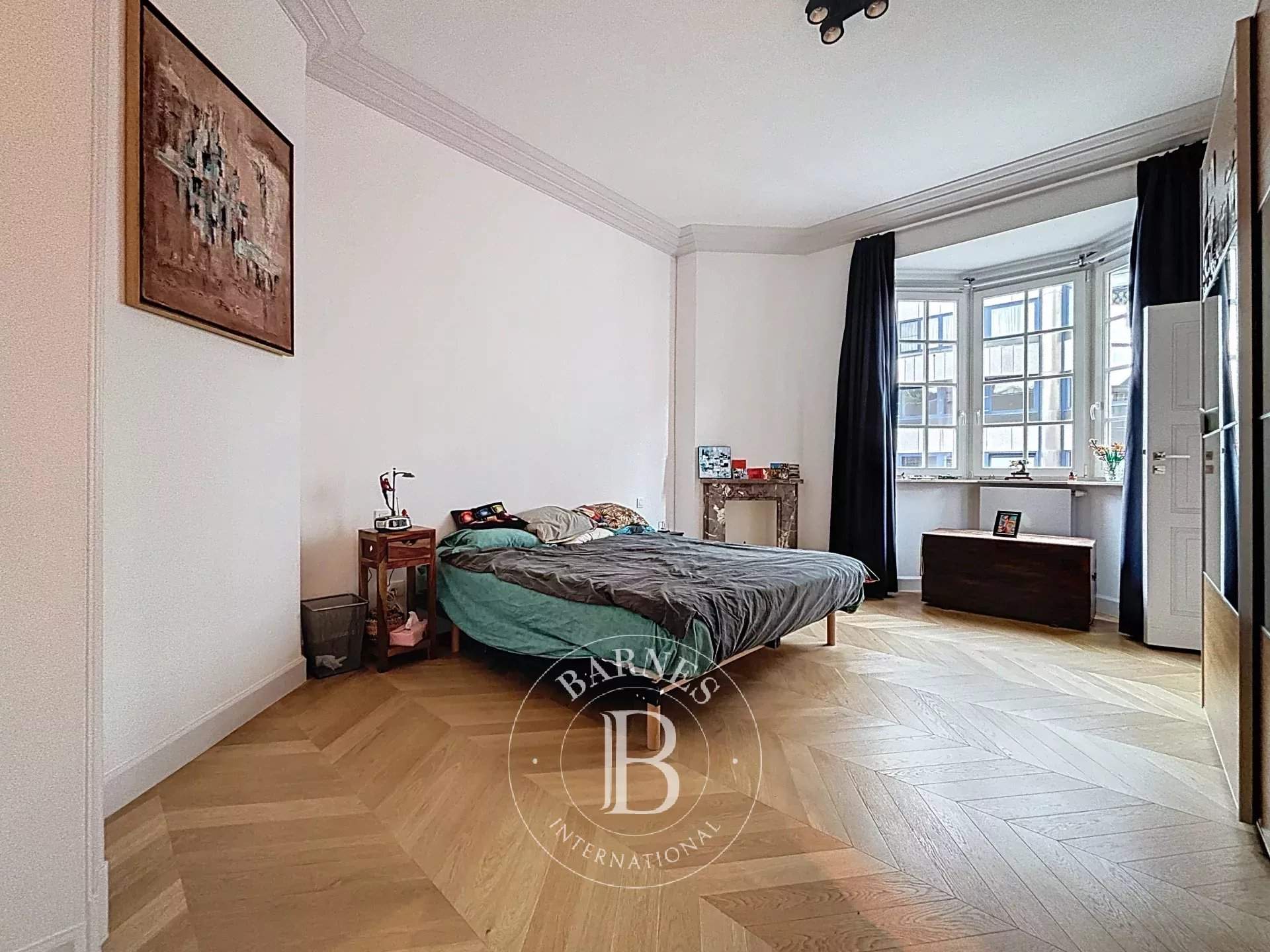 Bruxelles  - Appartement 10 Pièces 2 Chambres - picture 11