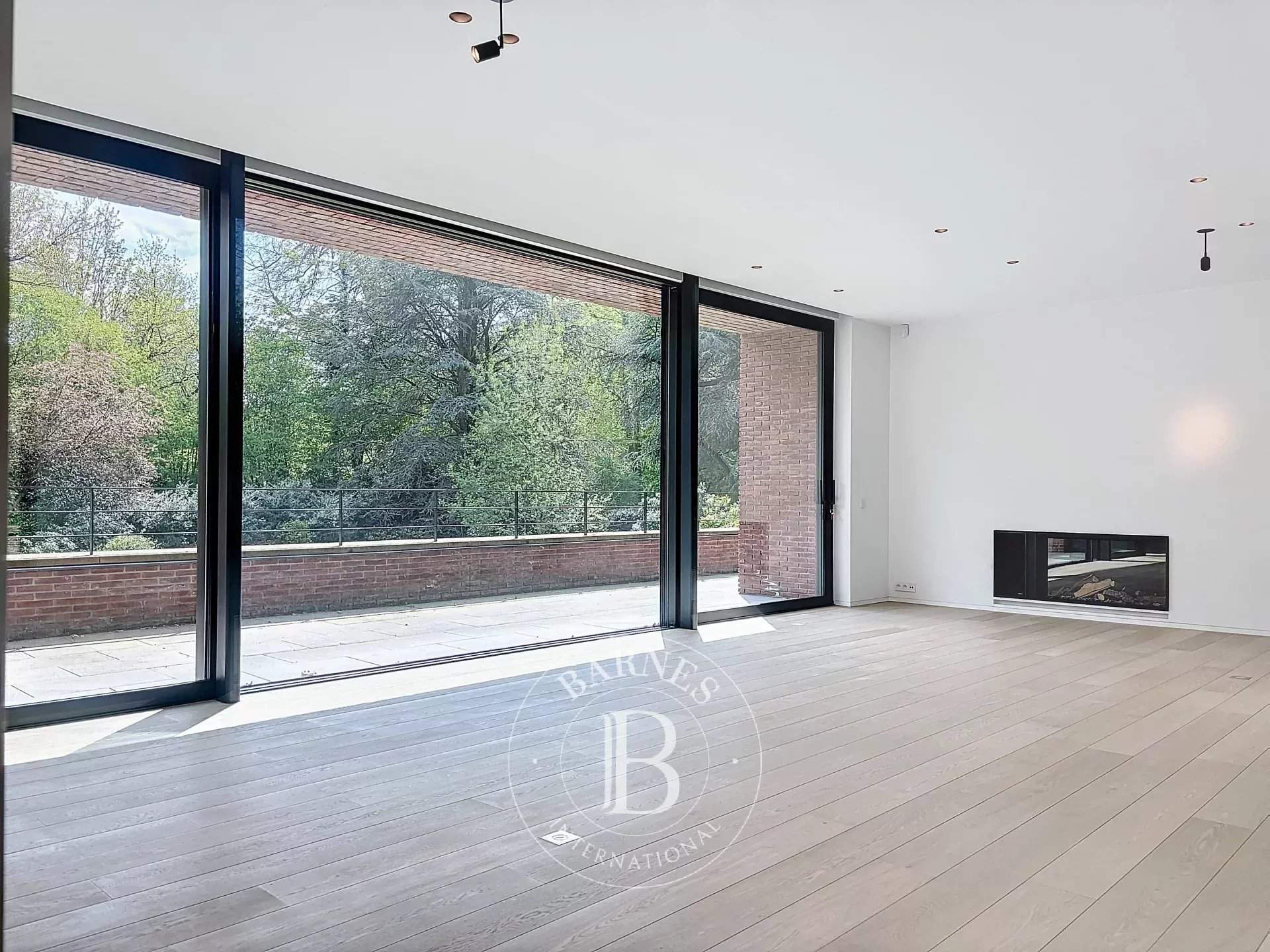 Uccle  - Appartement 12 Pi&egrave;ces 3 Chambres - picture 1