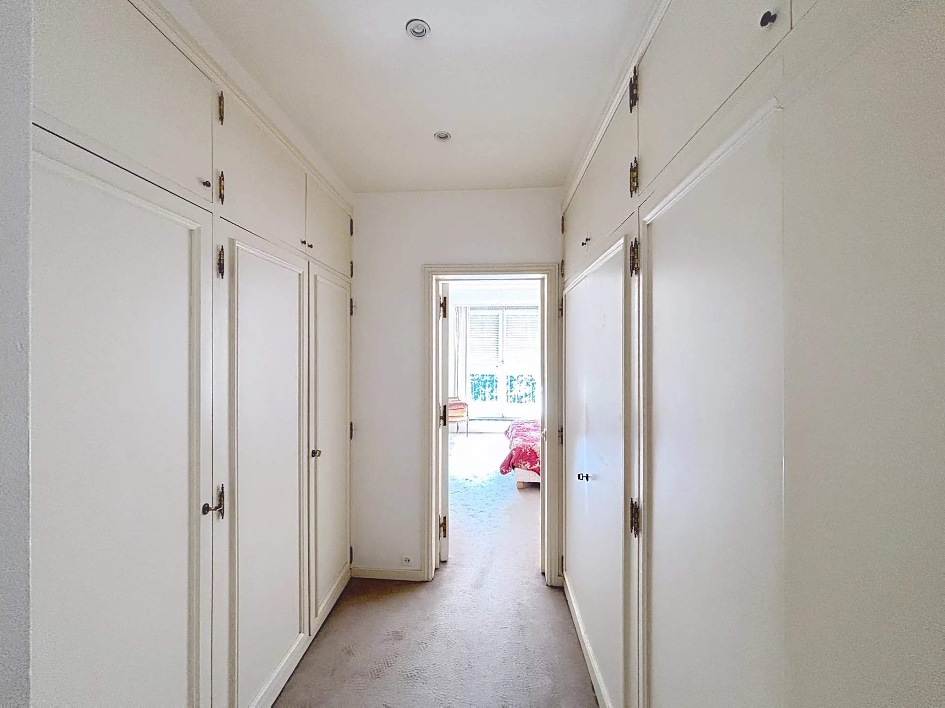 Bruxelles  - Appartement 9 Pi&egrave;ces 4 Chambres - picture 12