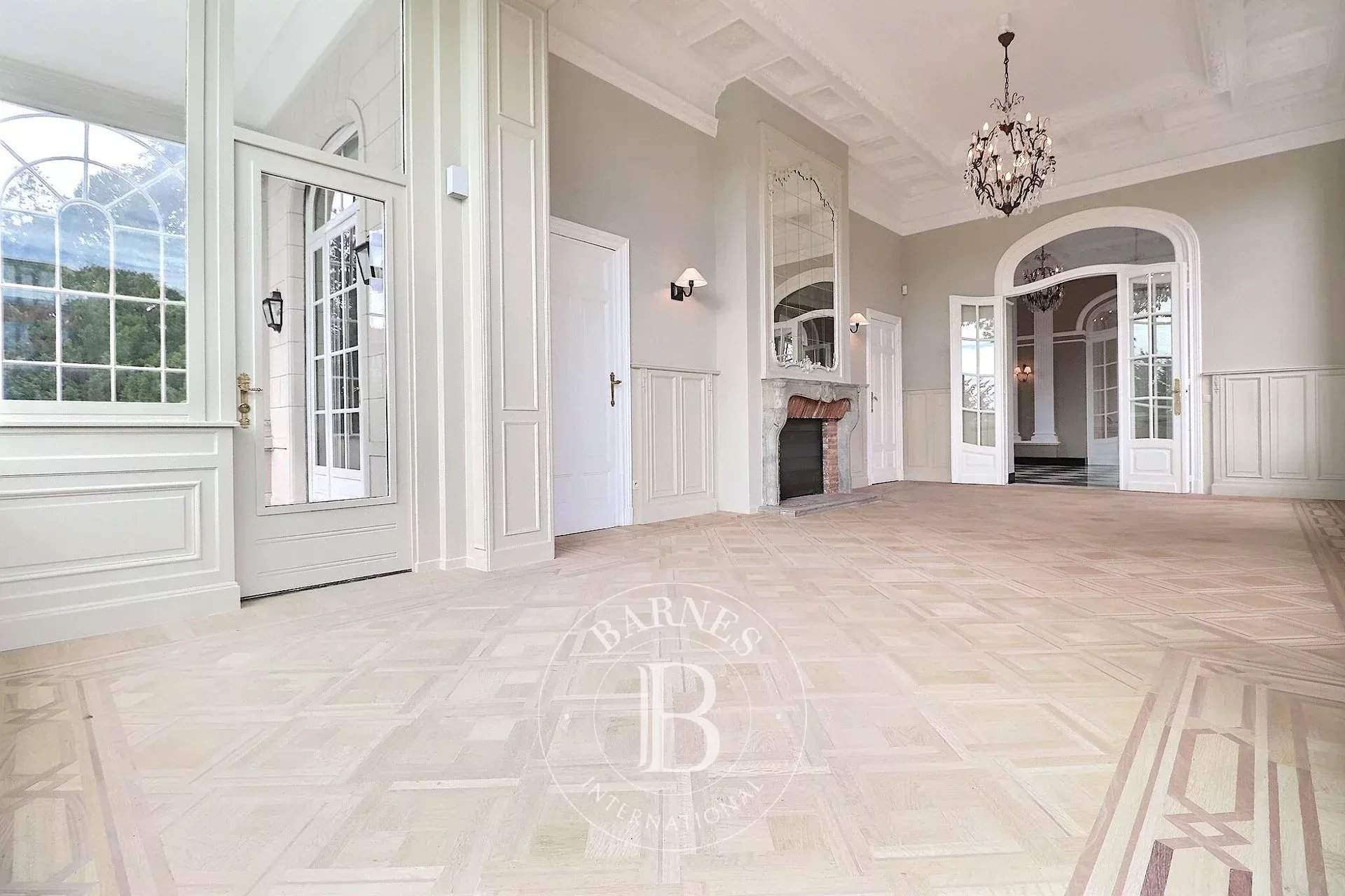 Woluwe-Saint-Pierre  - Offices 6 Bedrooms - picture 7