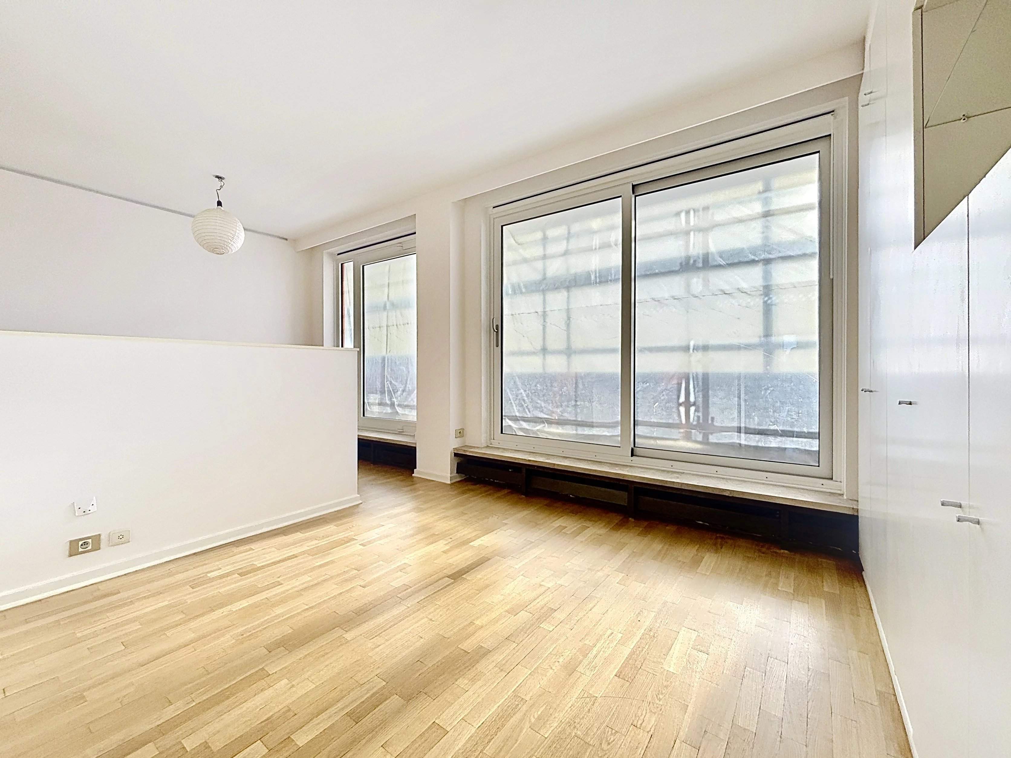 Ixelles  - Appartement 6 Pi&egrave;ces 3 Chambres - picture 9