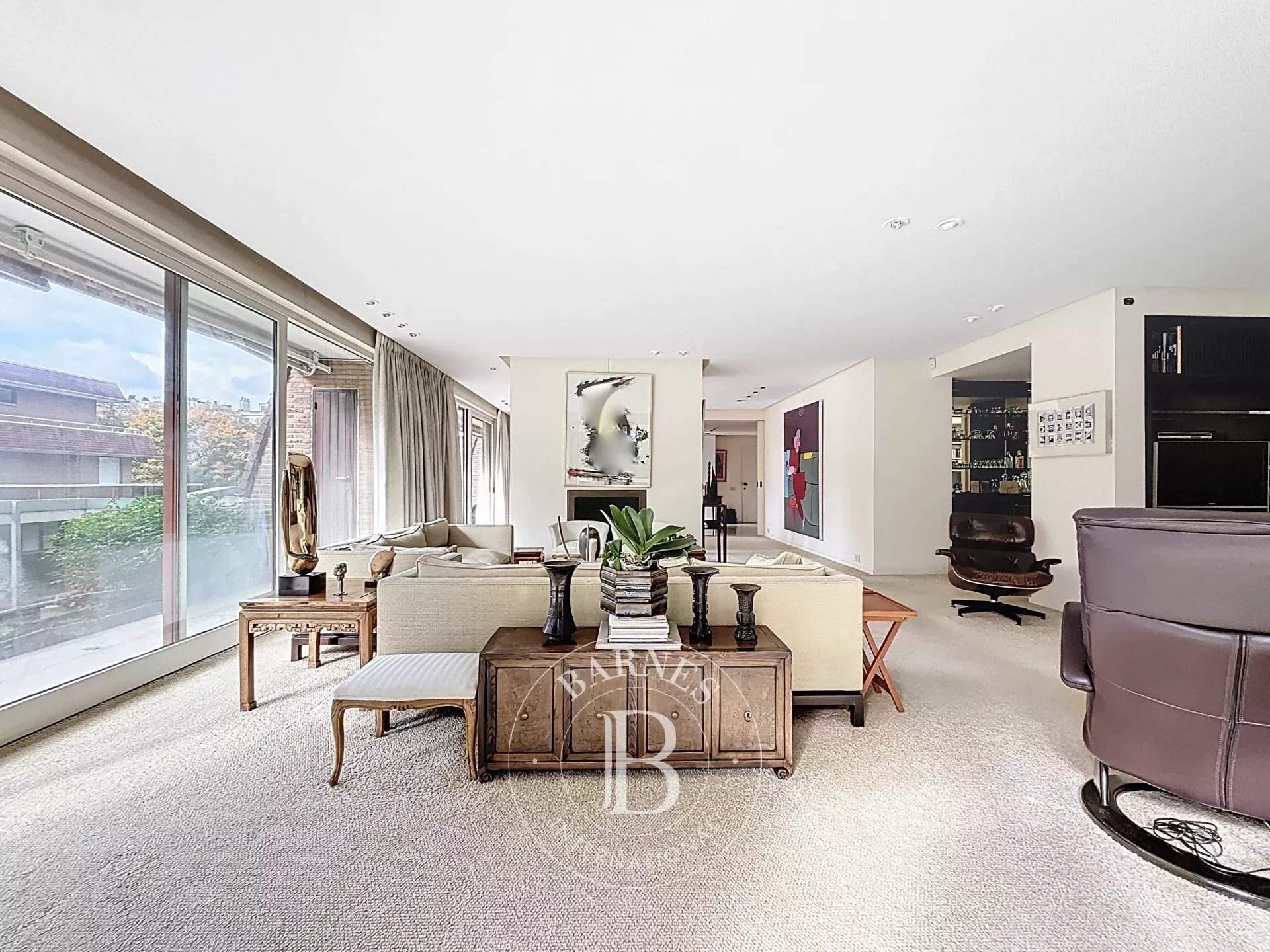 Uccle  - Apartment 2 Bedrooms - picture 2