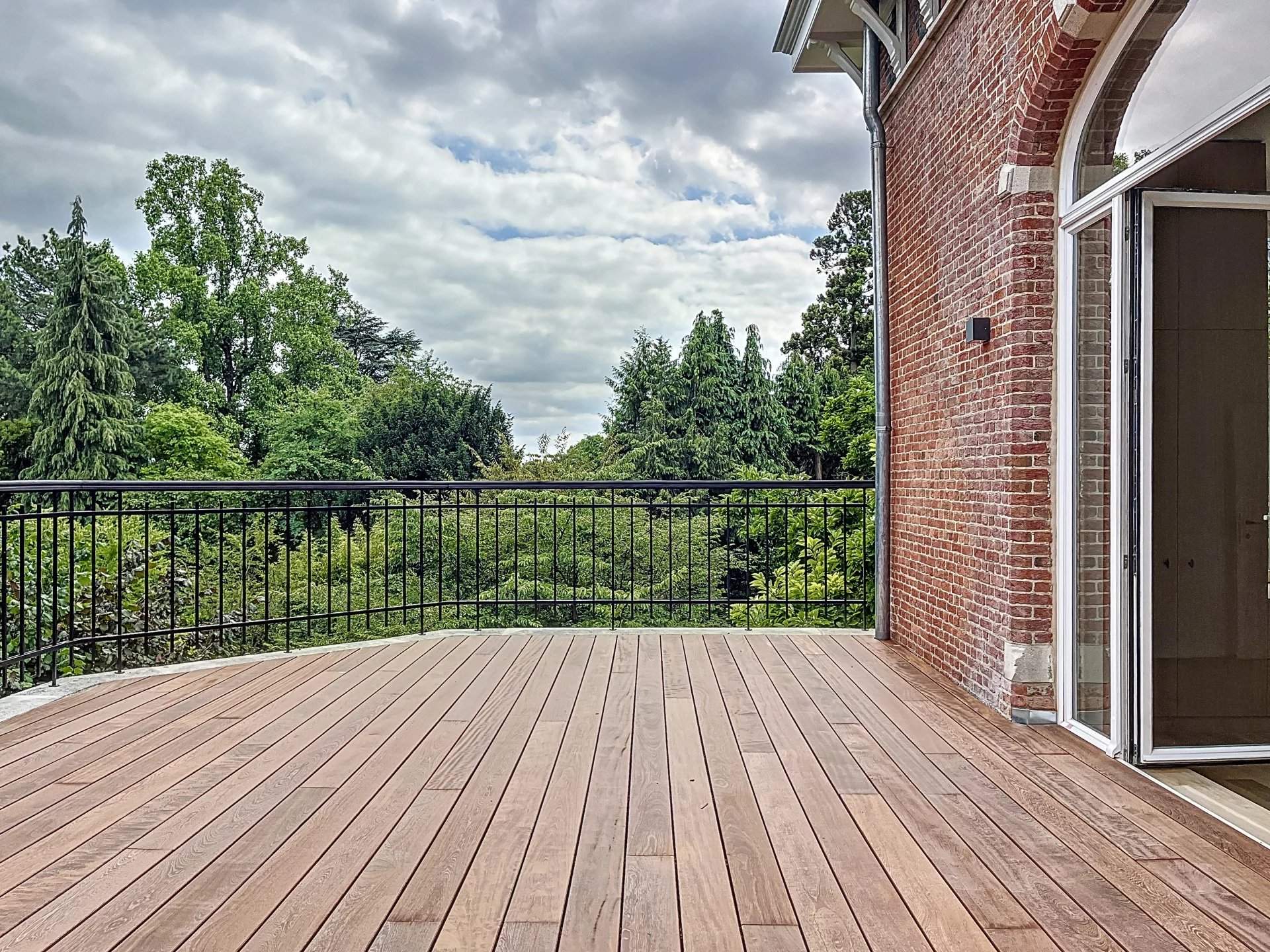 Uccle  - Maison 19 Pi&egrave;ces 5 Chambres - picture 13