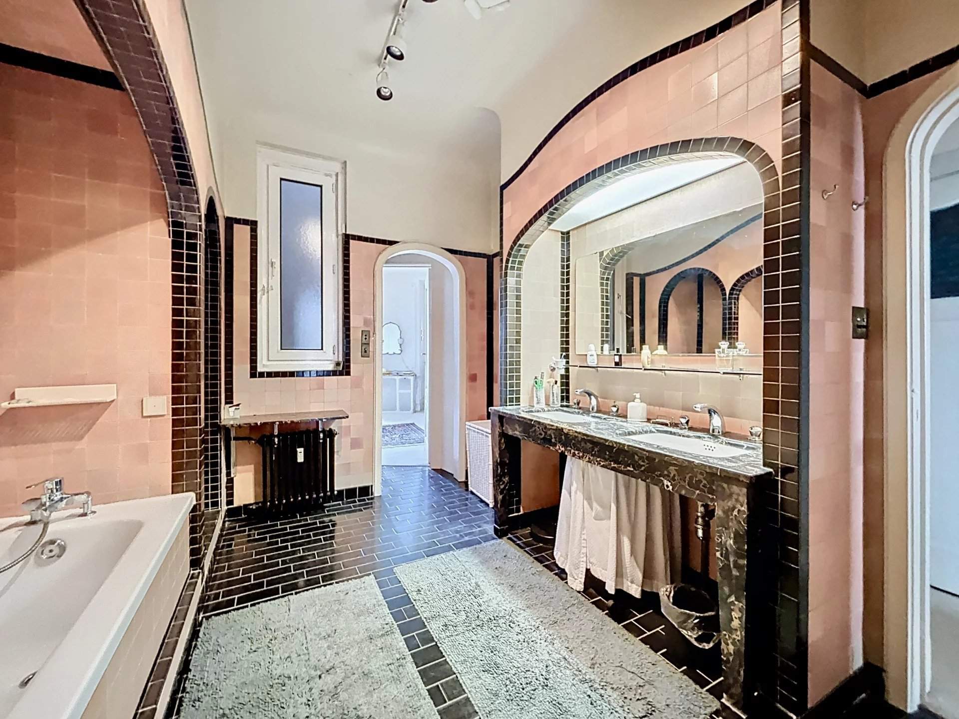 Ixelles  - Appartement 8 Pi&egrave;ces 4 Chambres - picture 14