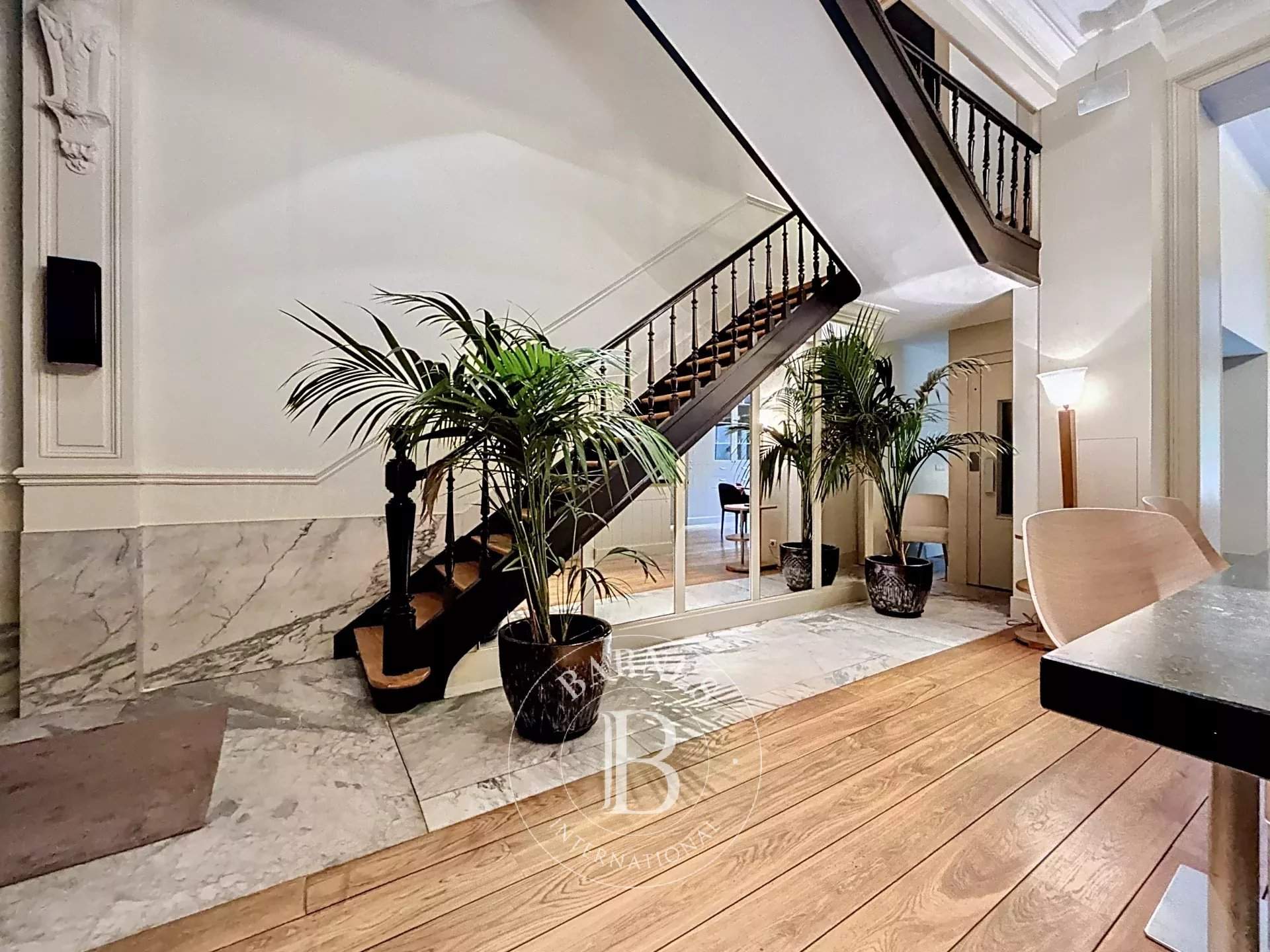 Ixelles  - Maison 18 Pièces 4 Chambres - picture 2