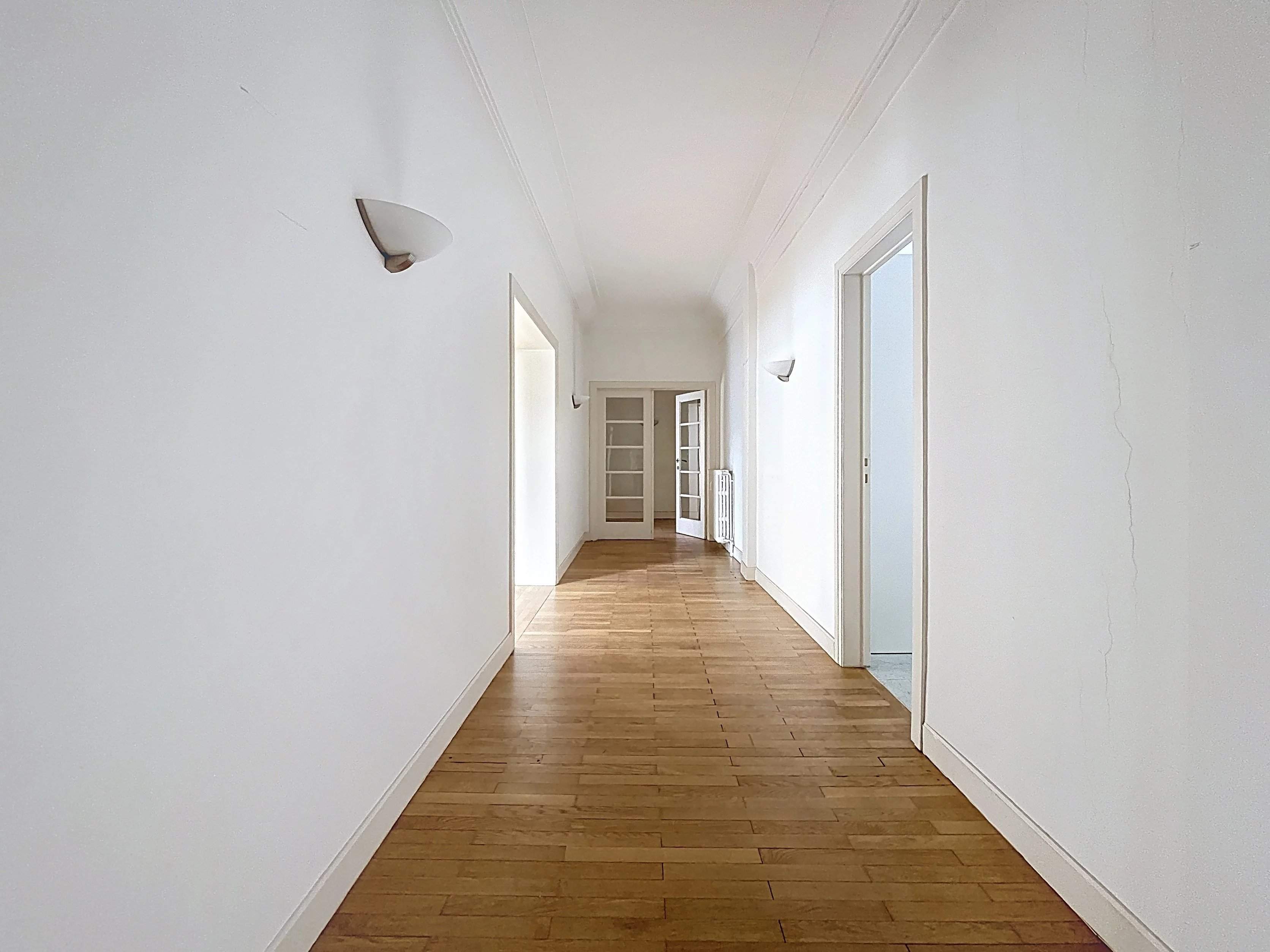 Ixelles  - Appartement 8 Pi&egrave;ces 3 Chambres - picture 11