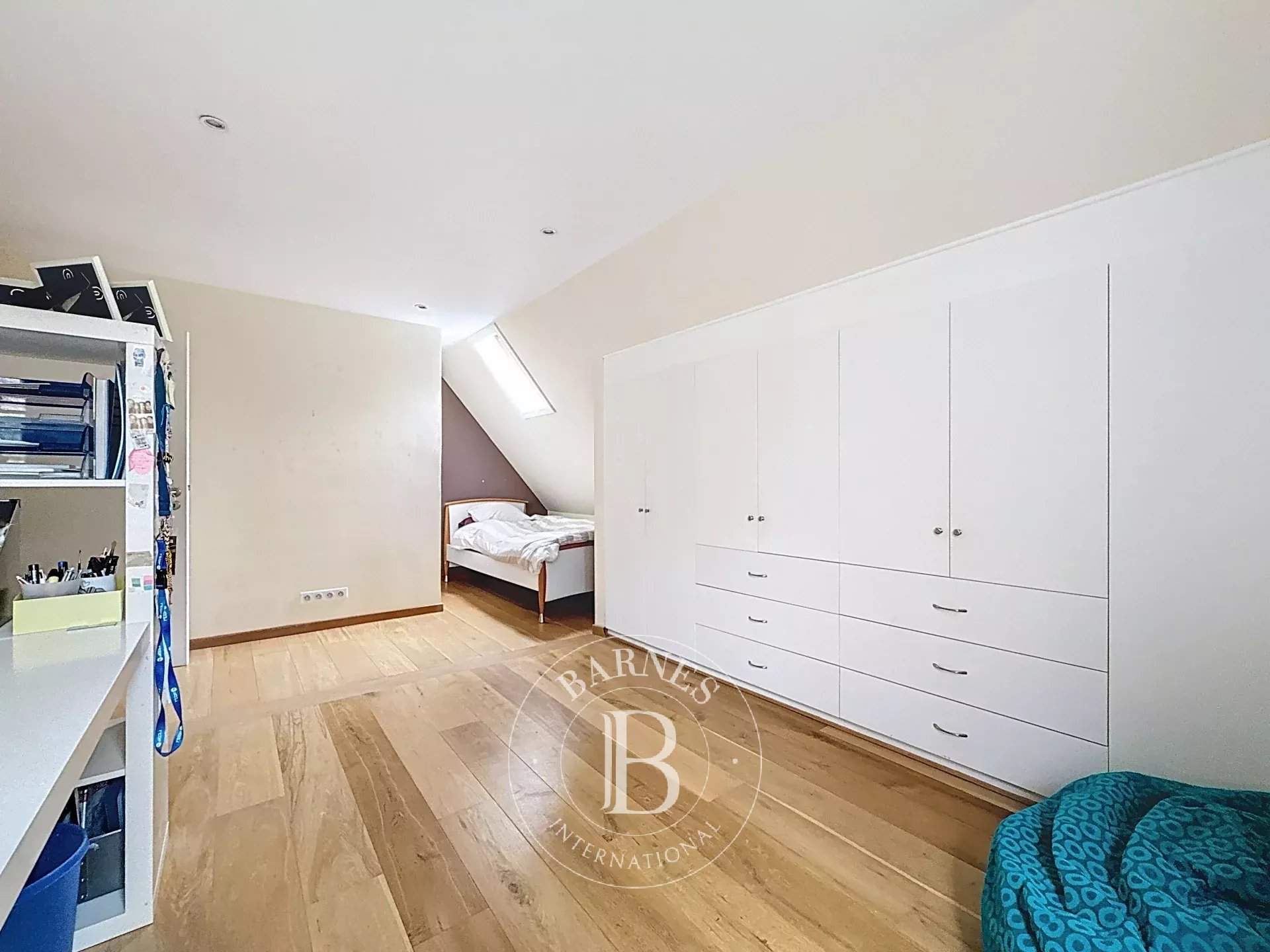 Uccle  - Maison 14 Pi&egrave;ces 5 Chambres - picture 15