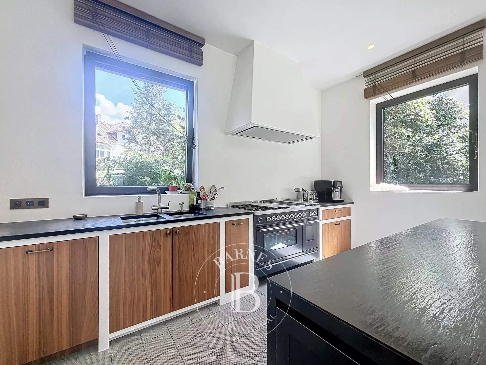 Uccle  - Maison 23 Pièces 6 Chambres - picture 5