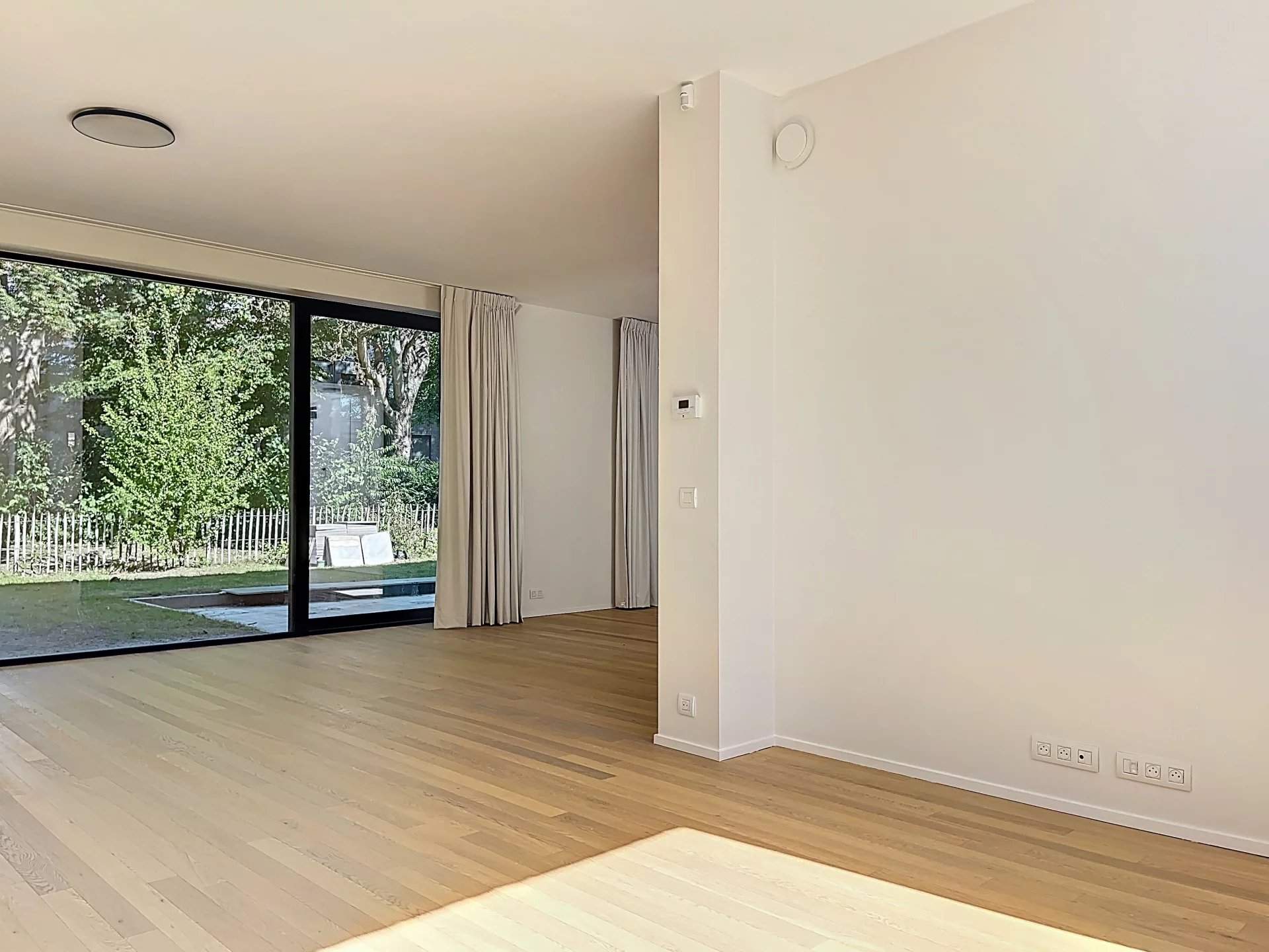 Uccle  - Maison 6 Pi&egrave;ces 3 Chambres - picture 4
