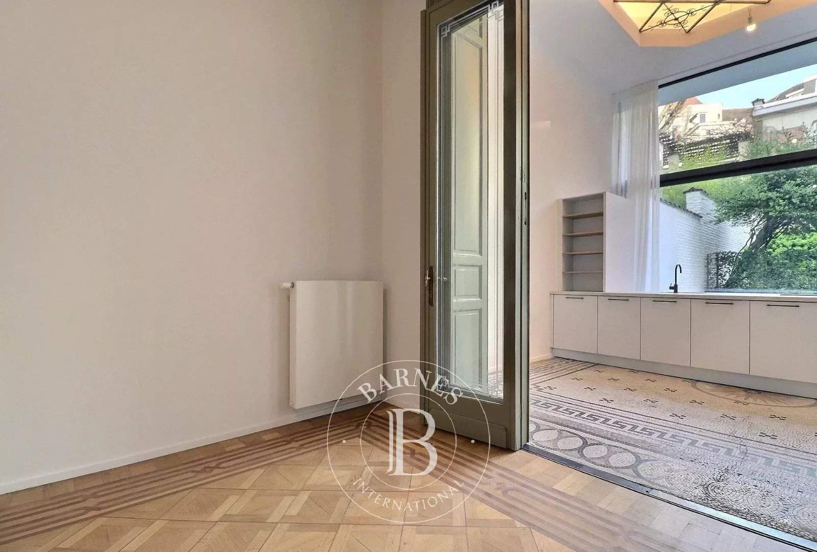 Bruxelles  - Duplex 10 Pi&egrave;ces 2 Chambres - picture 4