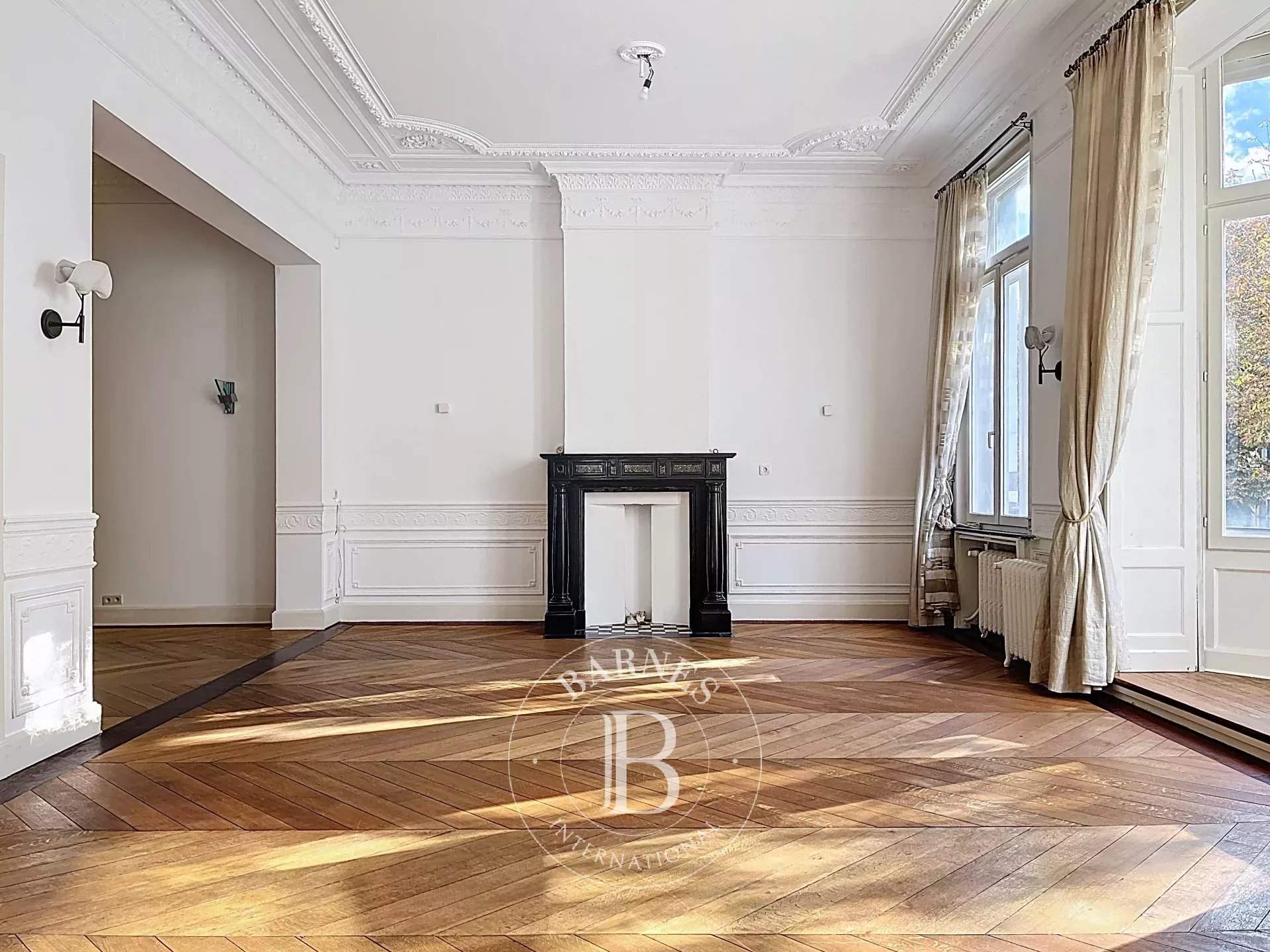 Forest  - Appartement 11 Pi&egrave;ces 3 Chambres - picture 1