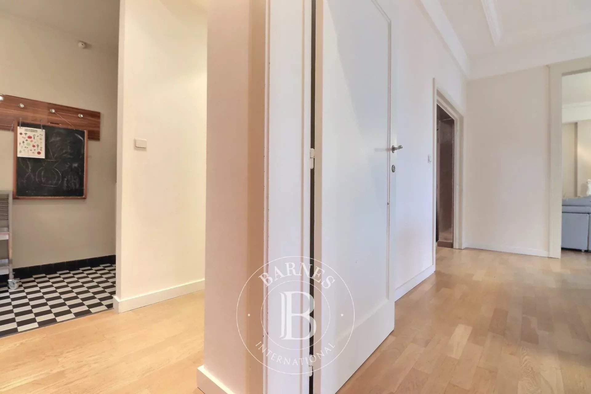 Ixelles  - Apartment 3 Bedrooms - picture 11