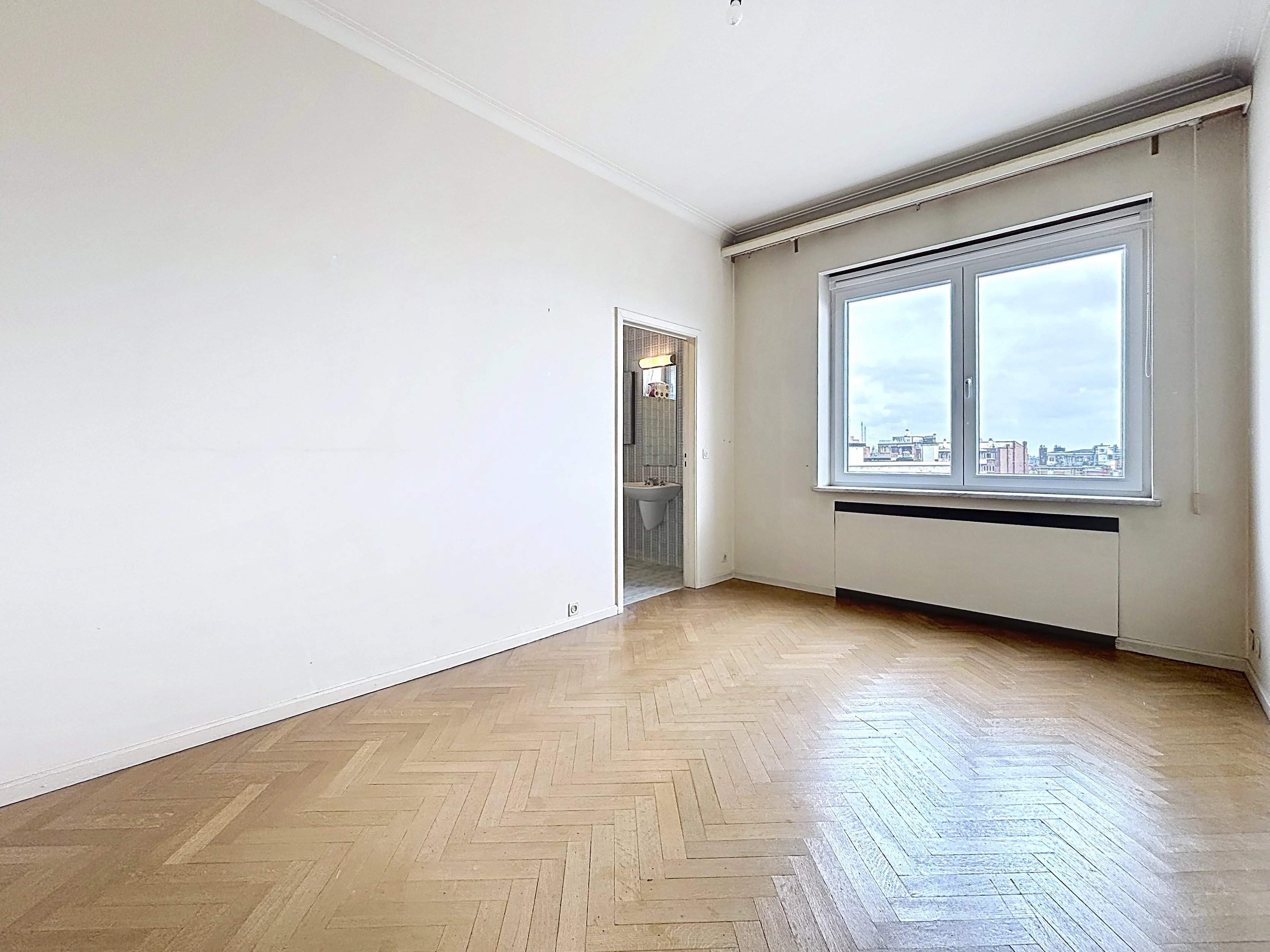 Ixelles  - Appartement 10 Pi&egrave;ces 4 Chambres - picture 14