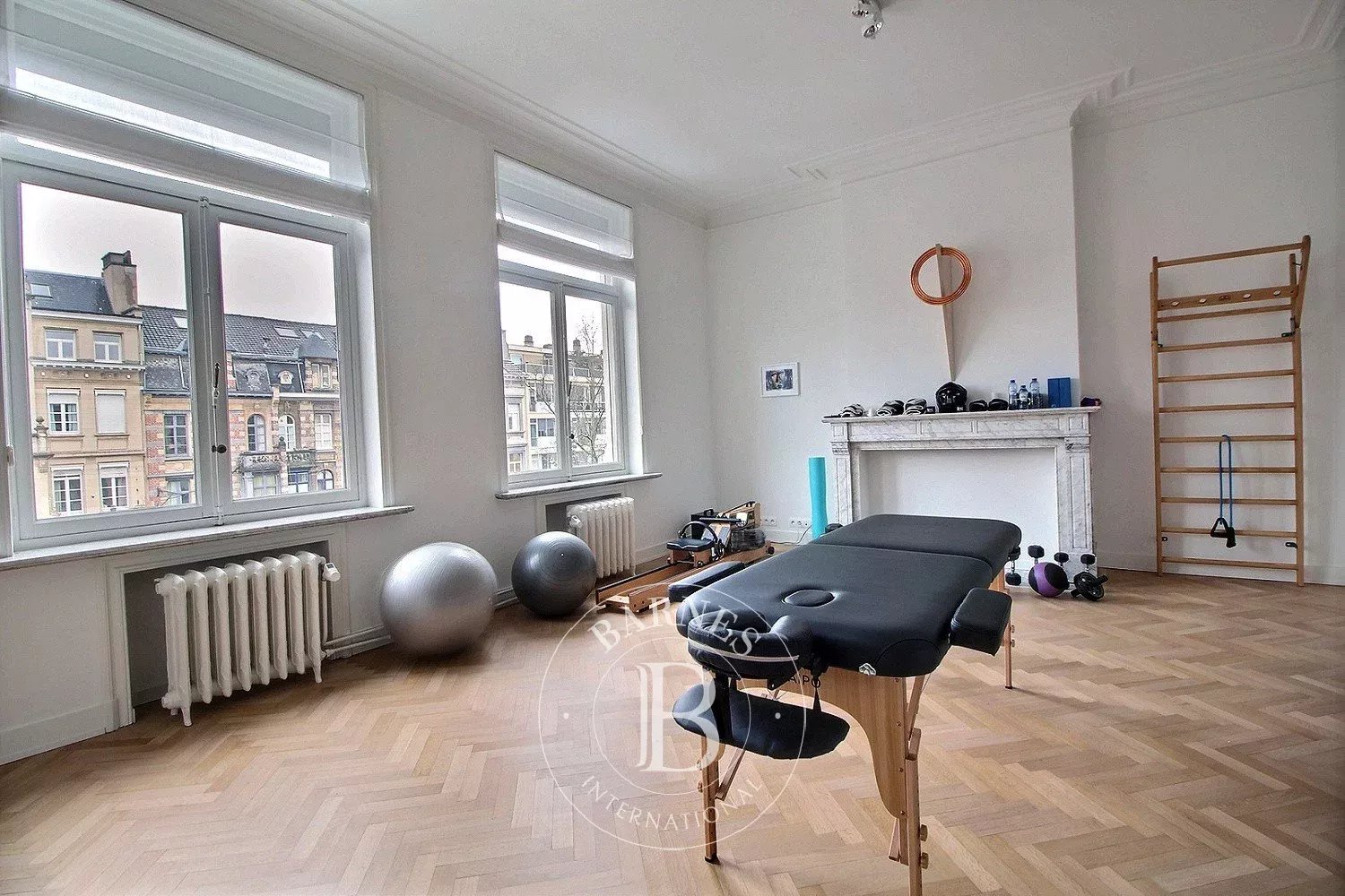 Ixelles  - Mansion 5 Bedrooms - picture 17