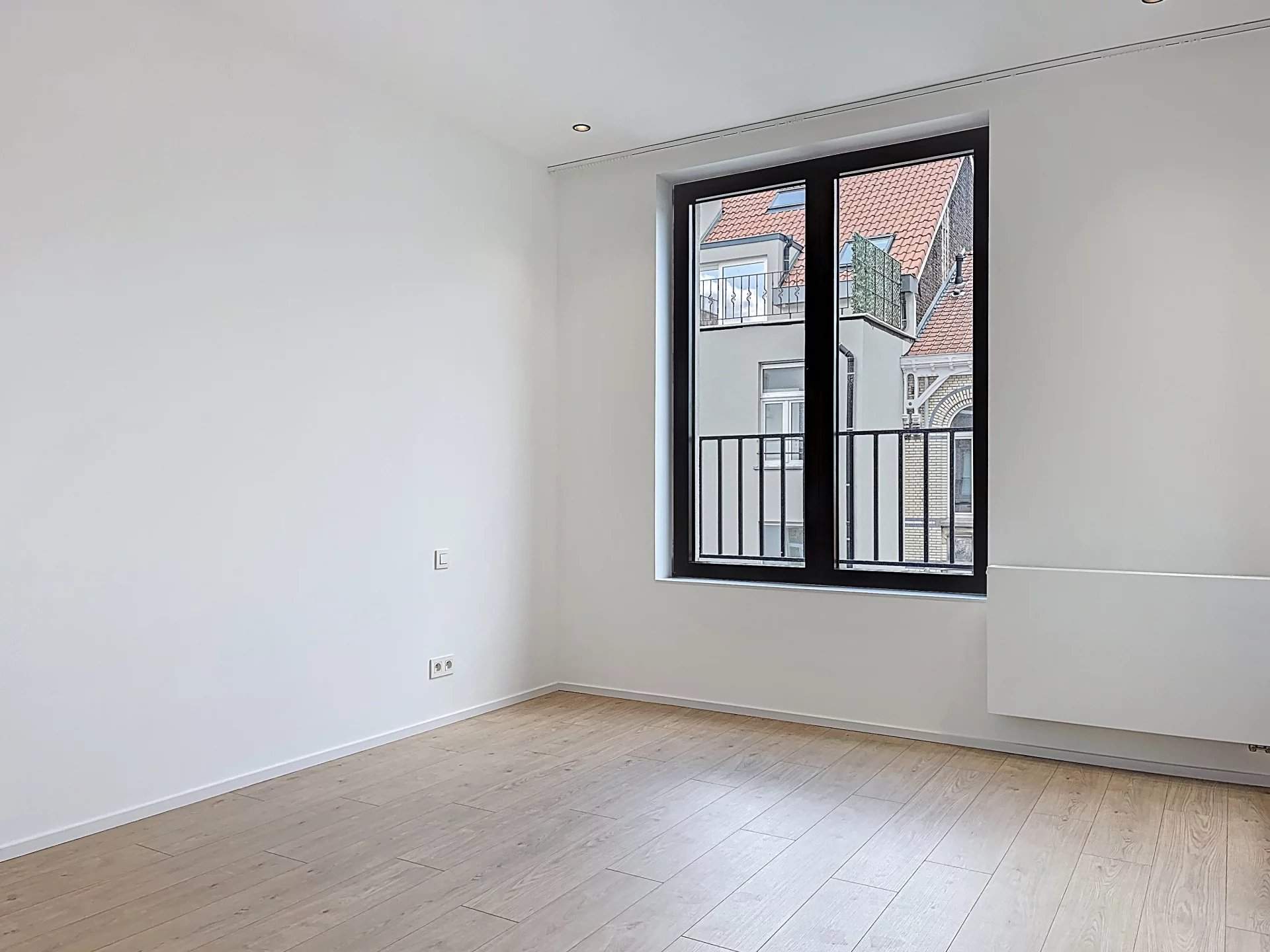 Bruxelles  - Appartement 10 Pi&egrave;ces 3 Chambres - picture 6