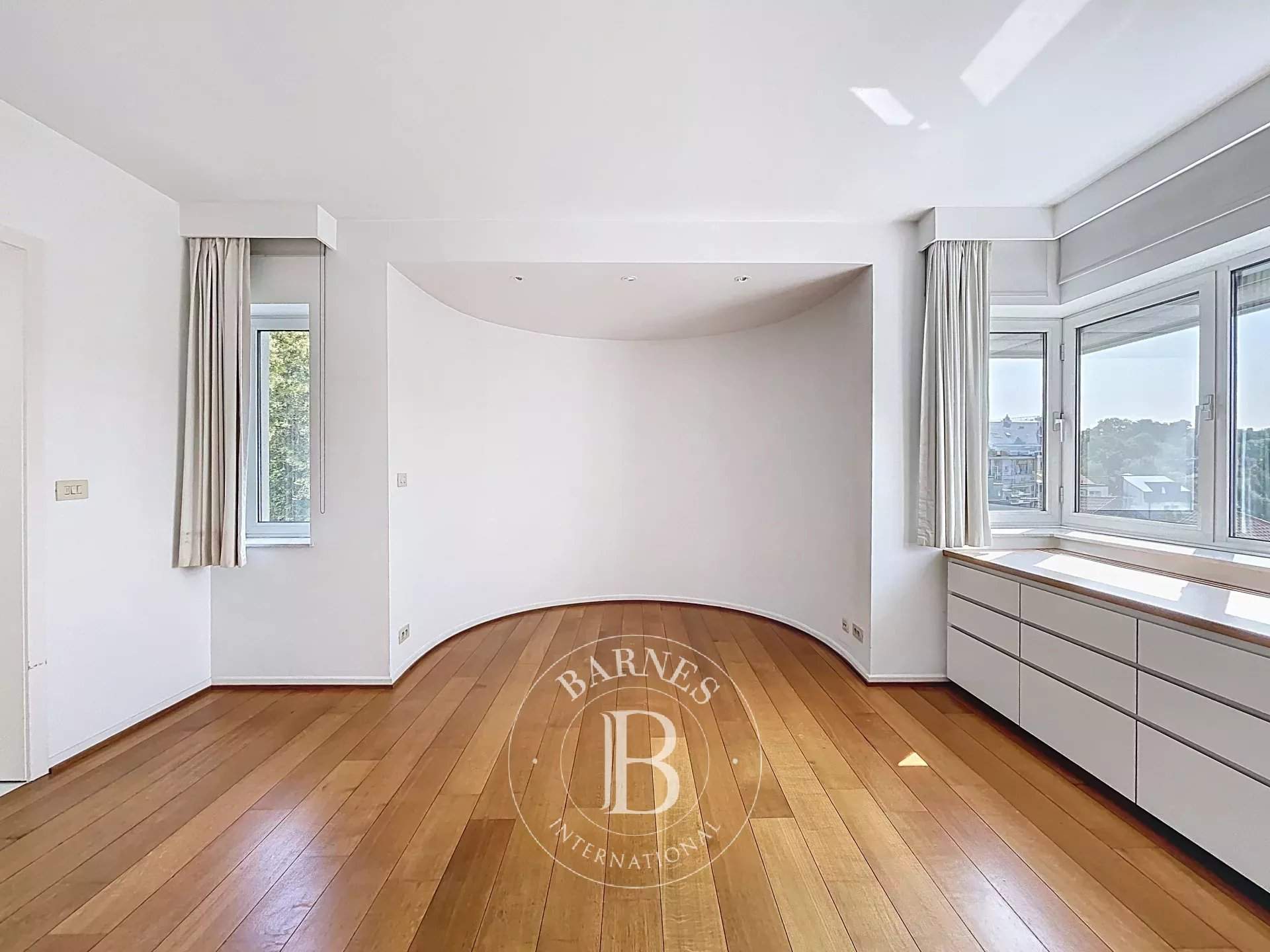 Uccle  - Apartment 4 Bedrooms - picture 14