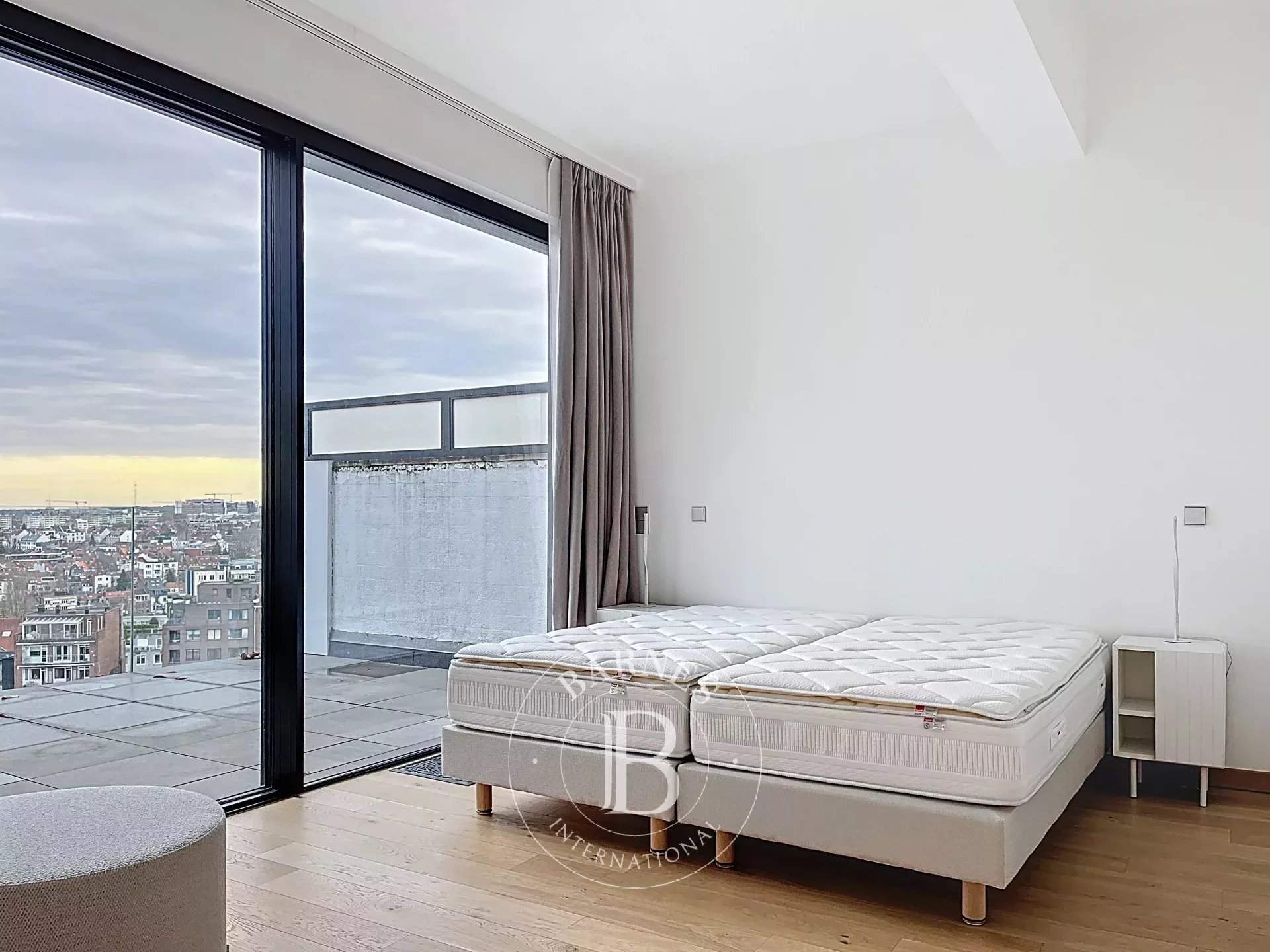 Bruxelles  - Piso 7 Cuartos 2 Habitaciones - picture 12