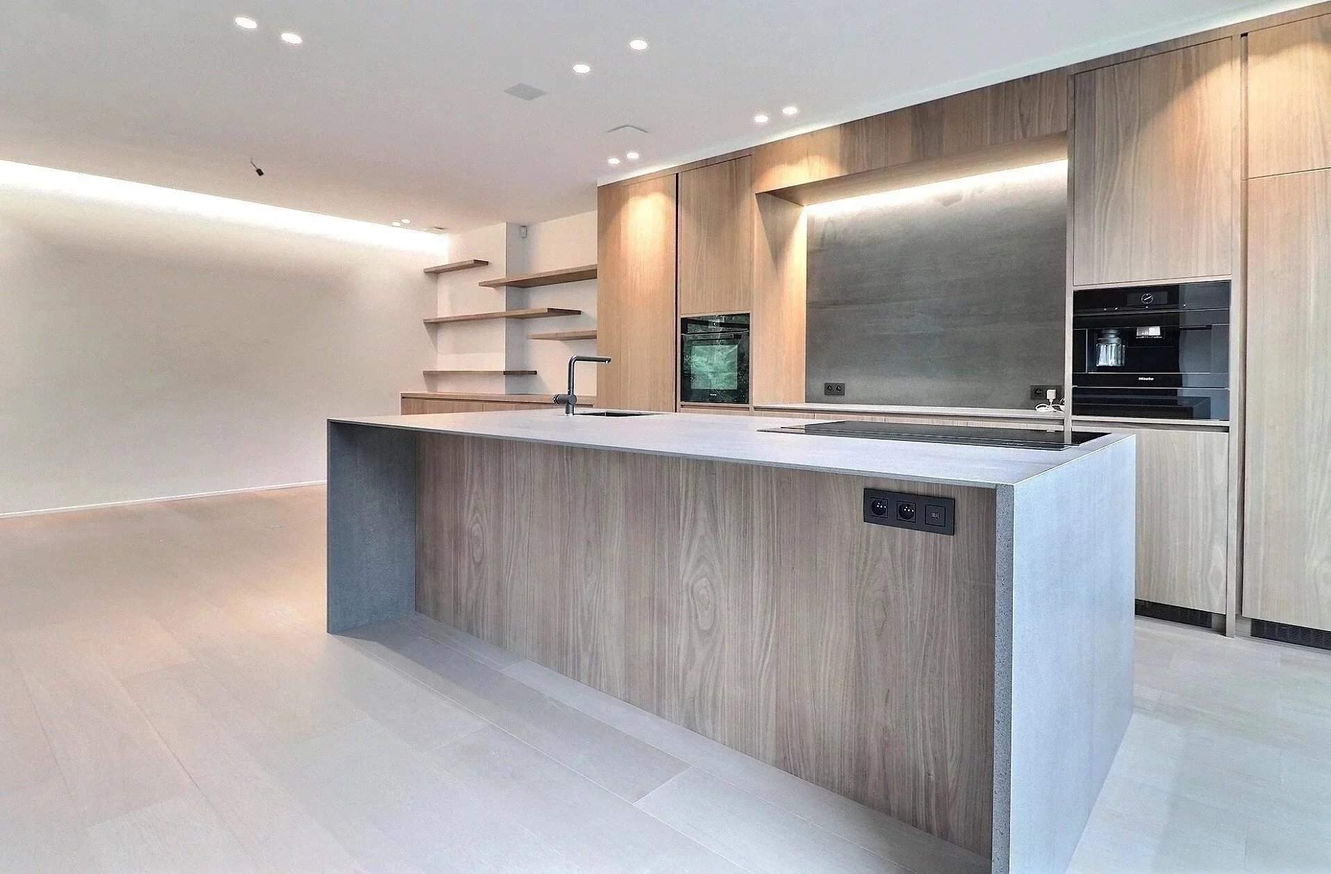 Uccle  - Duplex 10 Pi&egrave;ces 3 Chambres - picture 10