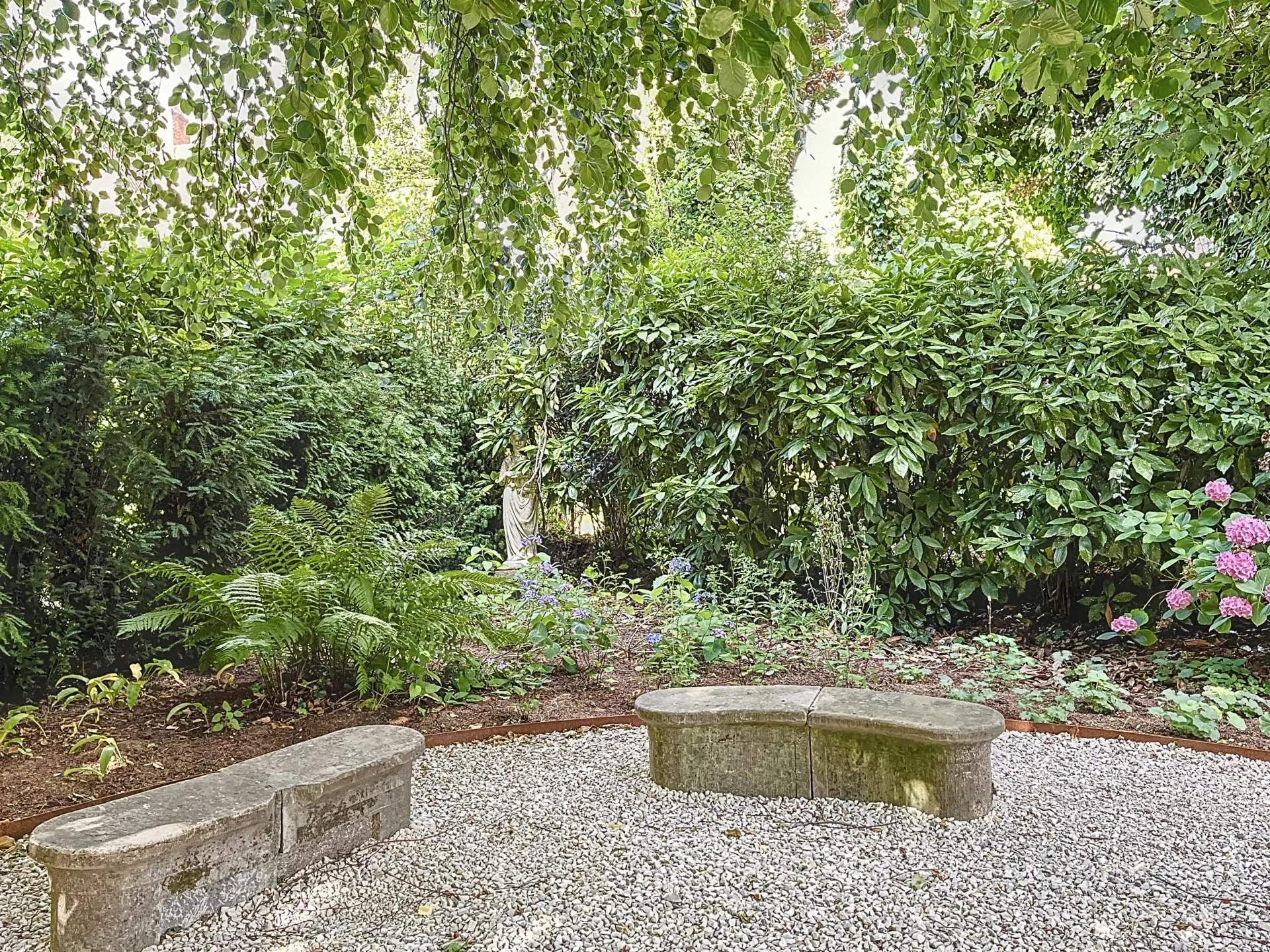 Uccle  - Maison 19 Pi&egrave;ces 5 Chambres - picture 9