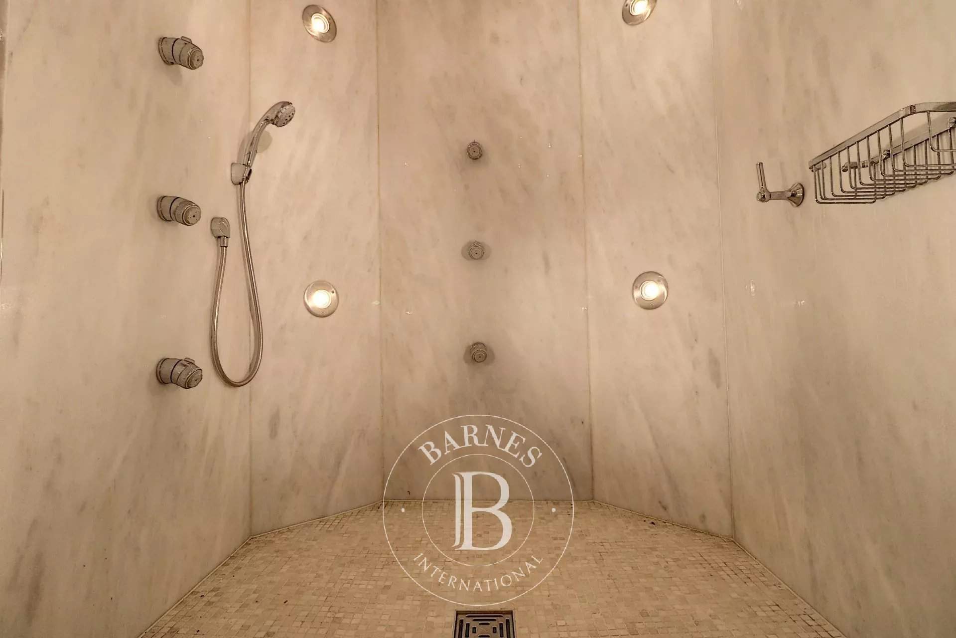 Uccle  - House 6 Bedrooms - picture 12