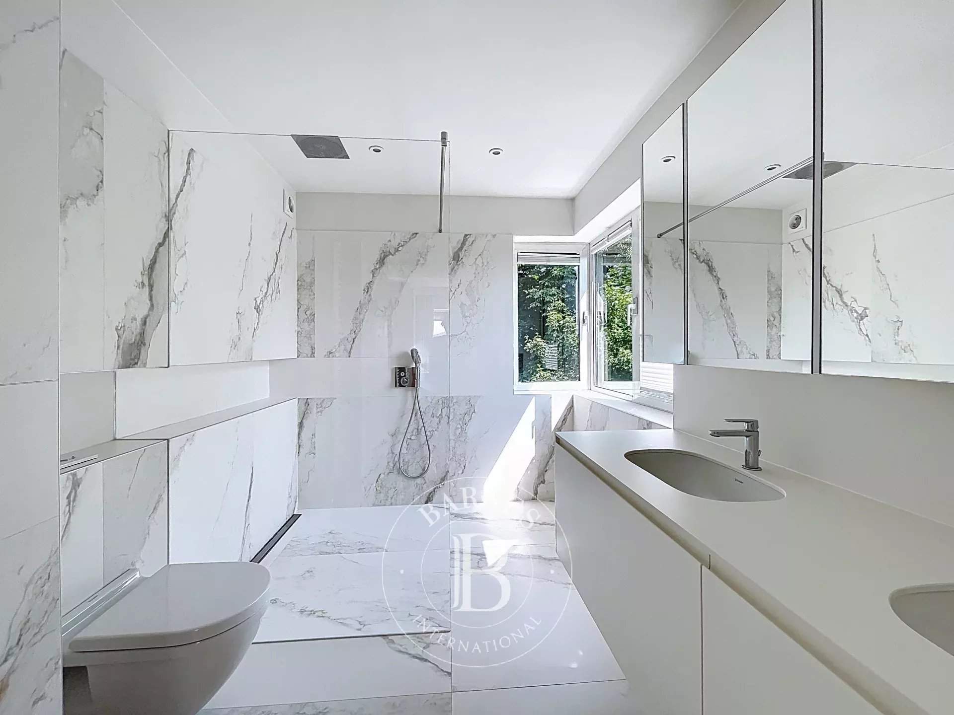 Uccle  - Apartment 4 Bedrooms - picture 15