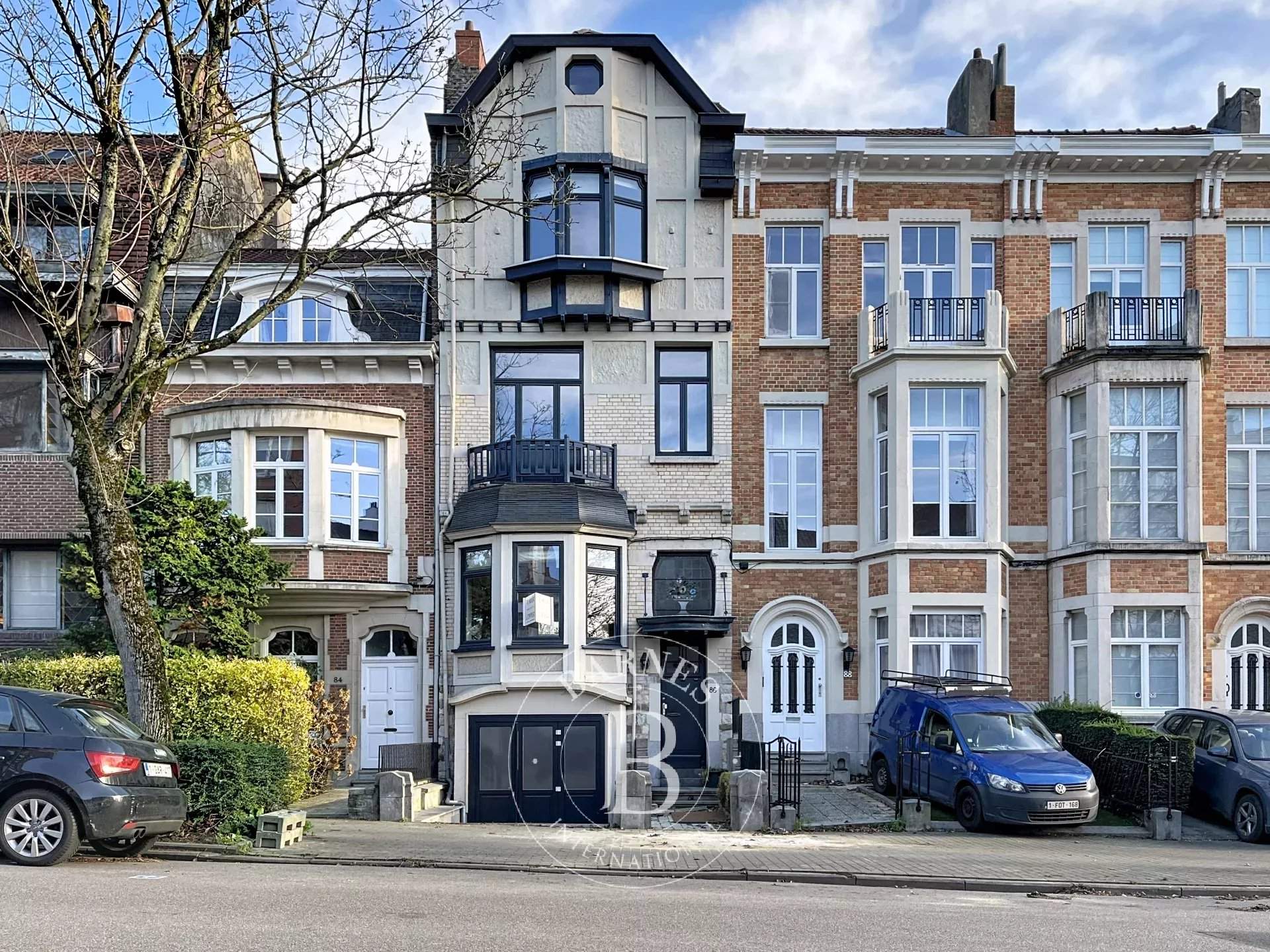 Uccle  - Maison 12 Pi&egrave;ces 5 Chambres - picture 1