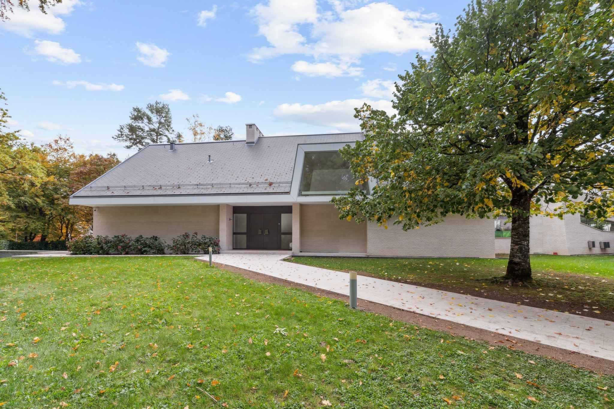 Chêne-Bougeries  - Maison 15.0 Pièces 5 Chambres