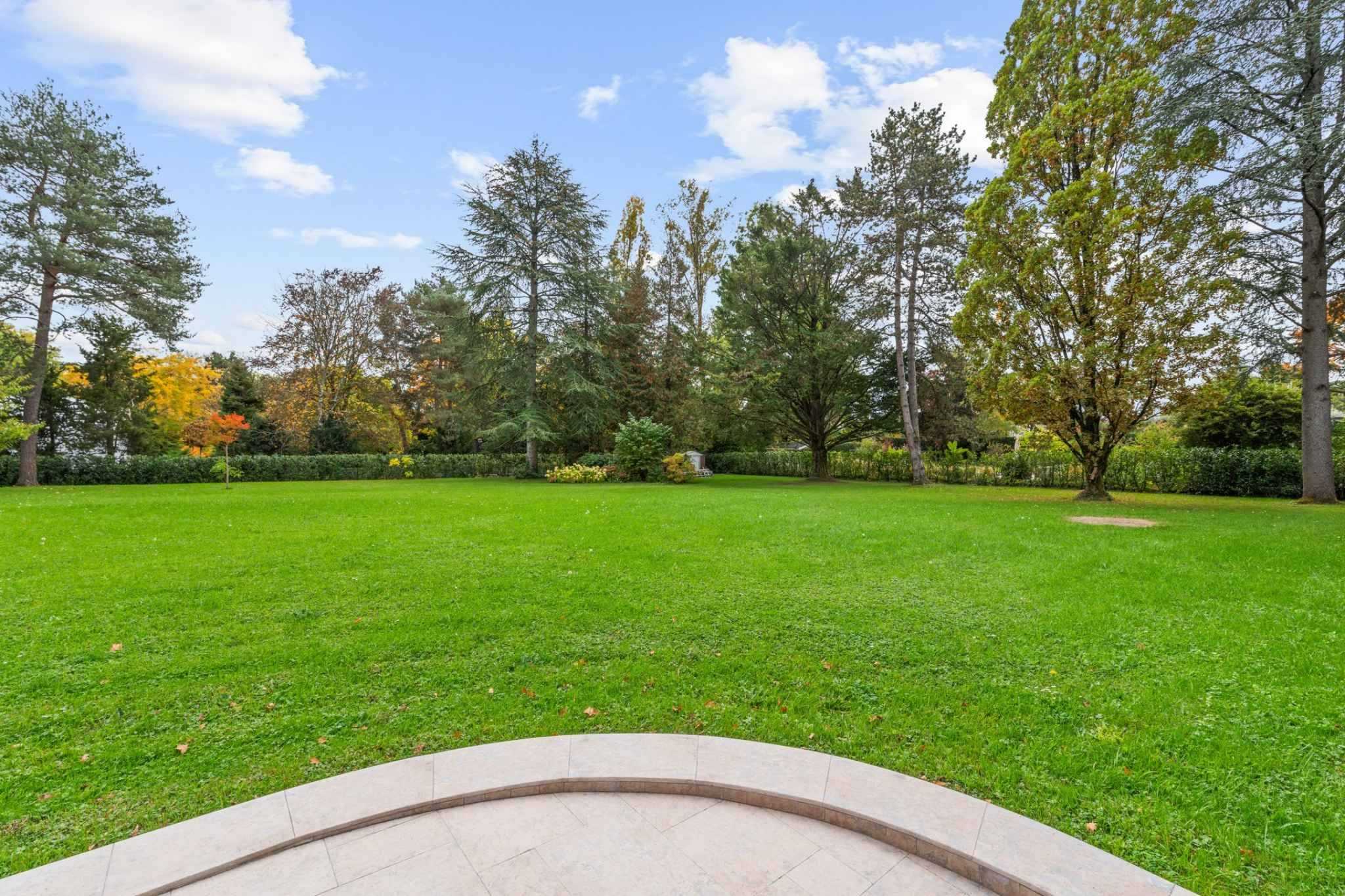 Chêne-Bougeries  - Maison 15.0 Pièces 5 Chambres