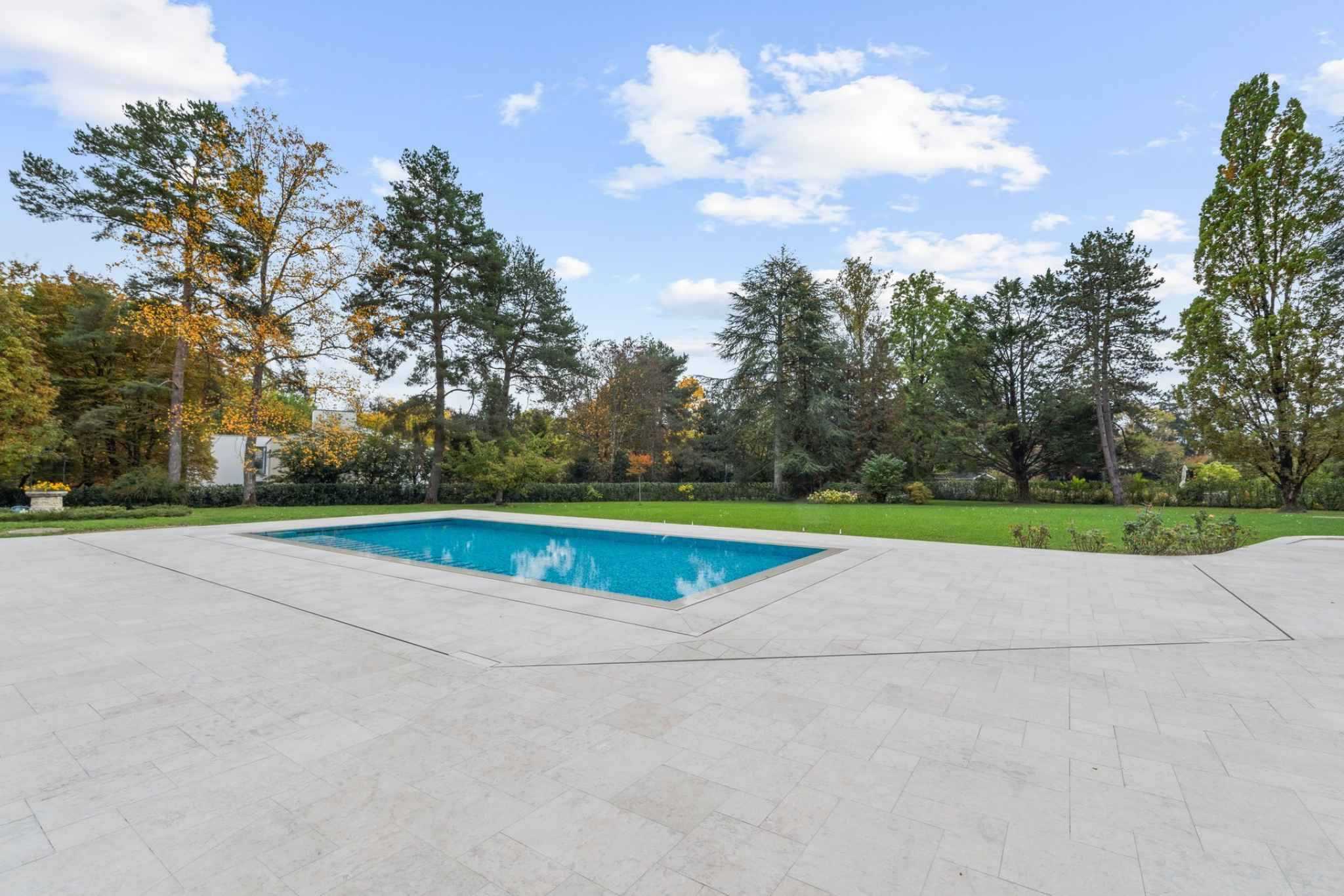 Chêne-Bougeries  - Maison 15.0 Pièces 5 Chambres