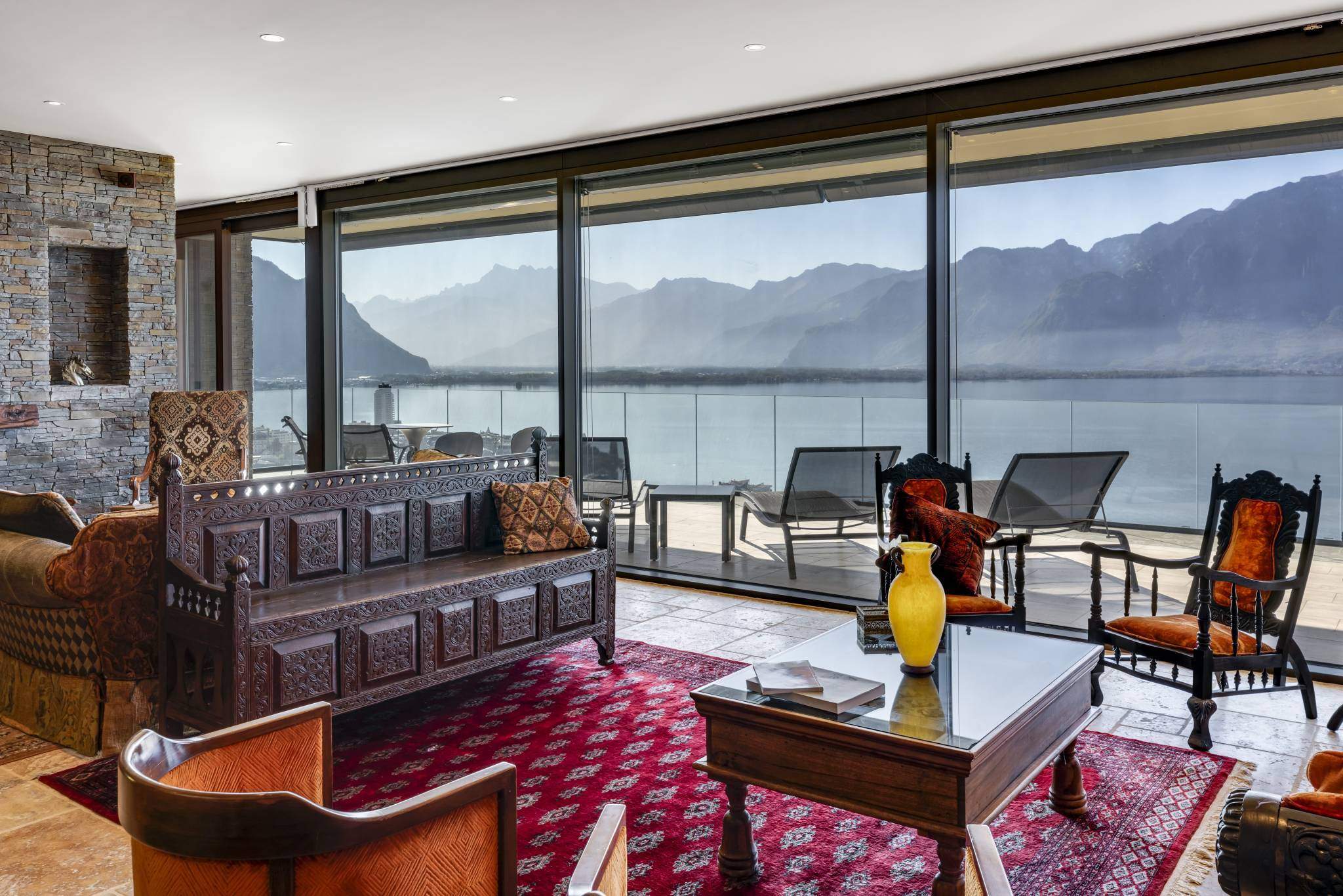 Montreux  - House 5 Bedrooms - picture 4