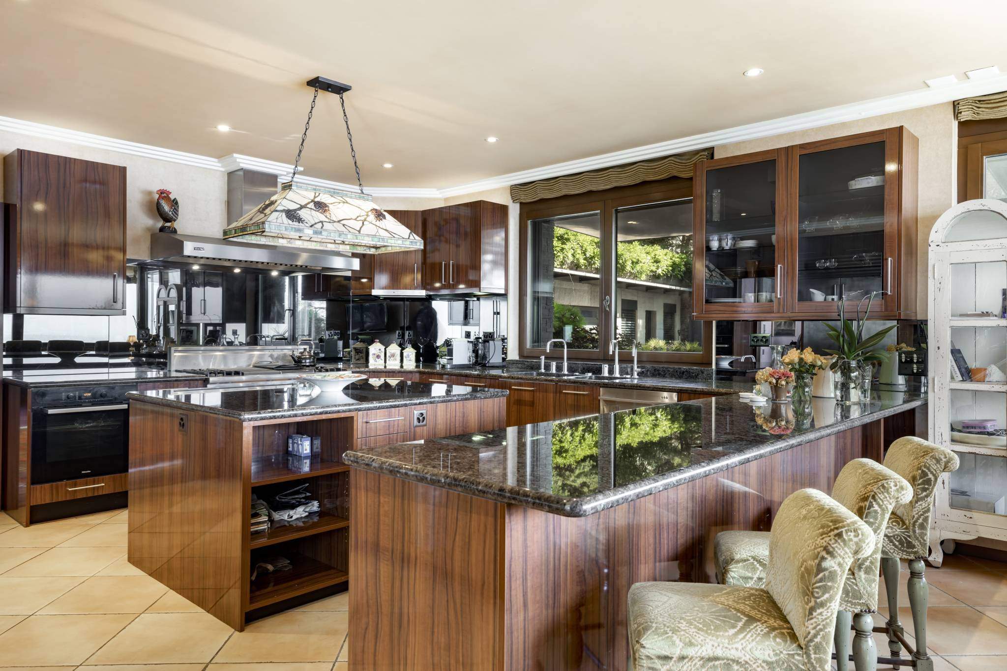 Montreux  - House 5 Bedrooms - picture 7