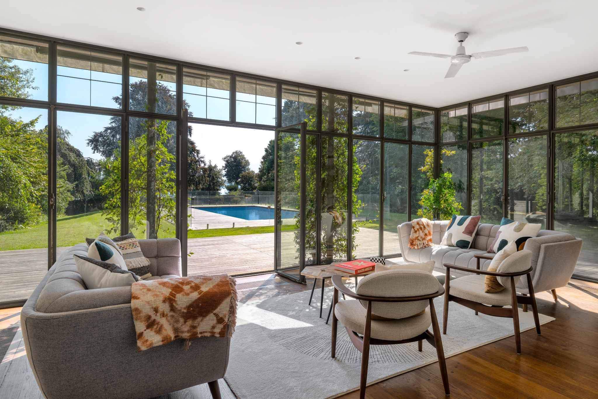 Versoix  - Maison 10.0 Pi&egrave;ces 5 Chambres - picture 3