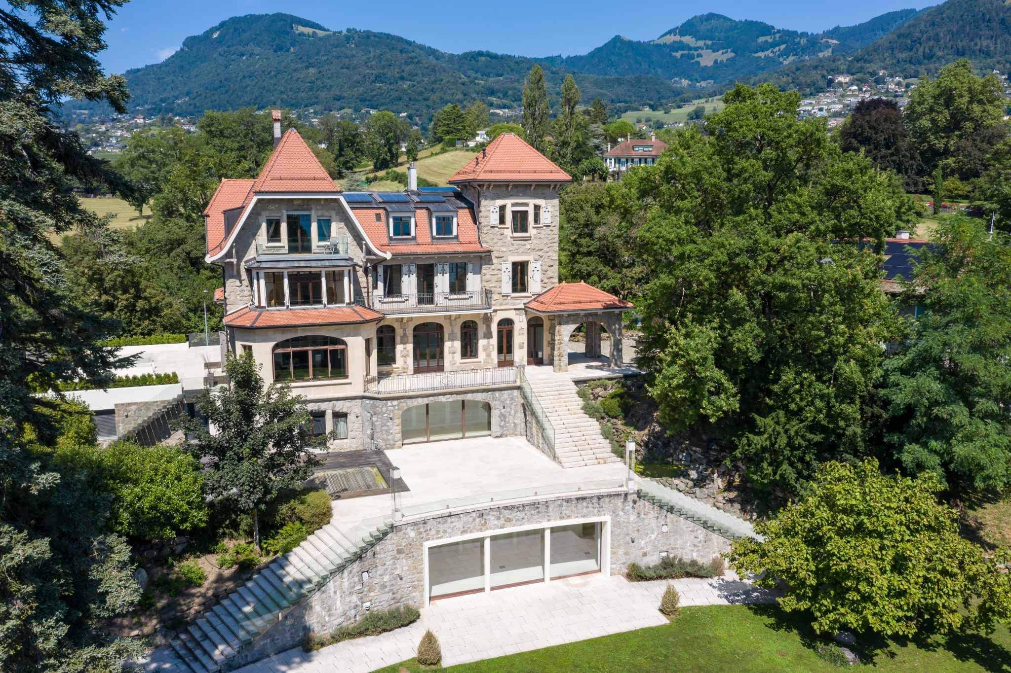 Montreux  - House 10 Bedrooms - picture 2