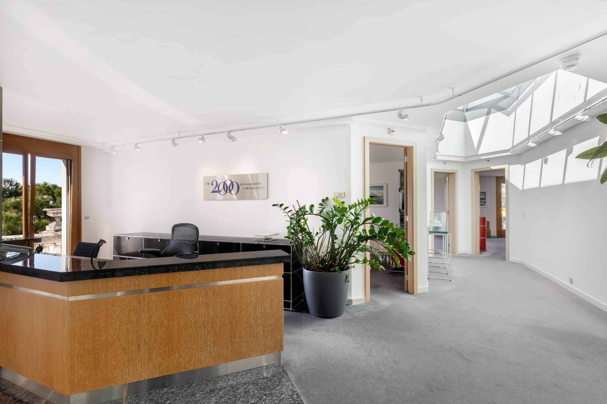 Montreux  - House 6 Bedrooms - picture 18