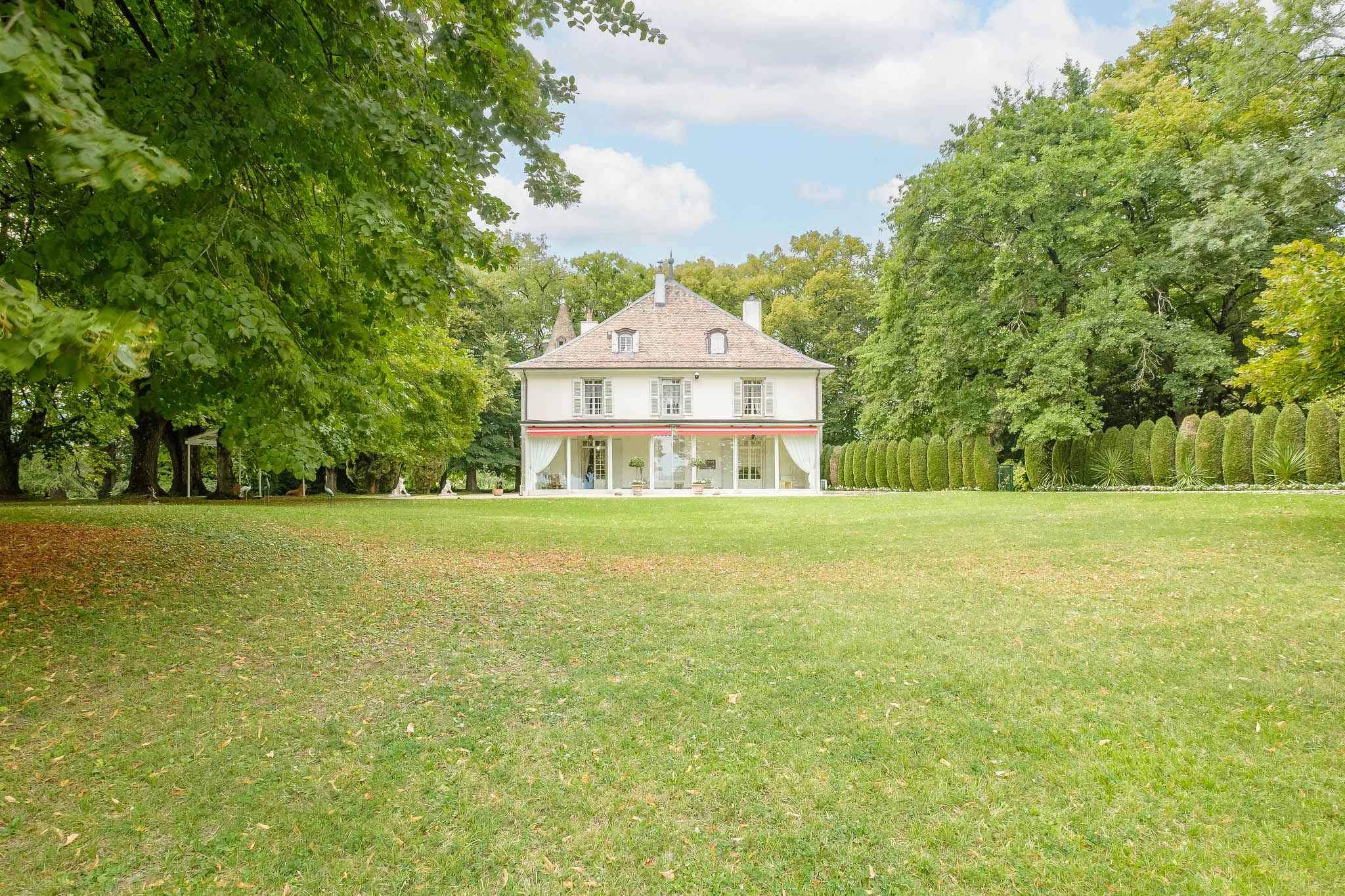 Collex-Bossy  - House 8 Bedrooms - picture 15