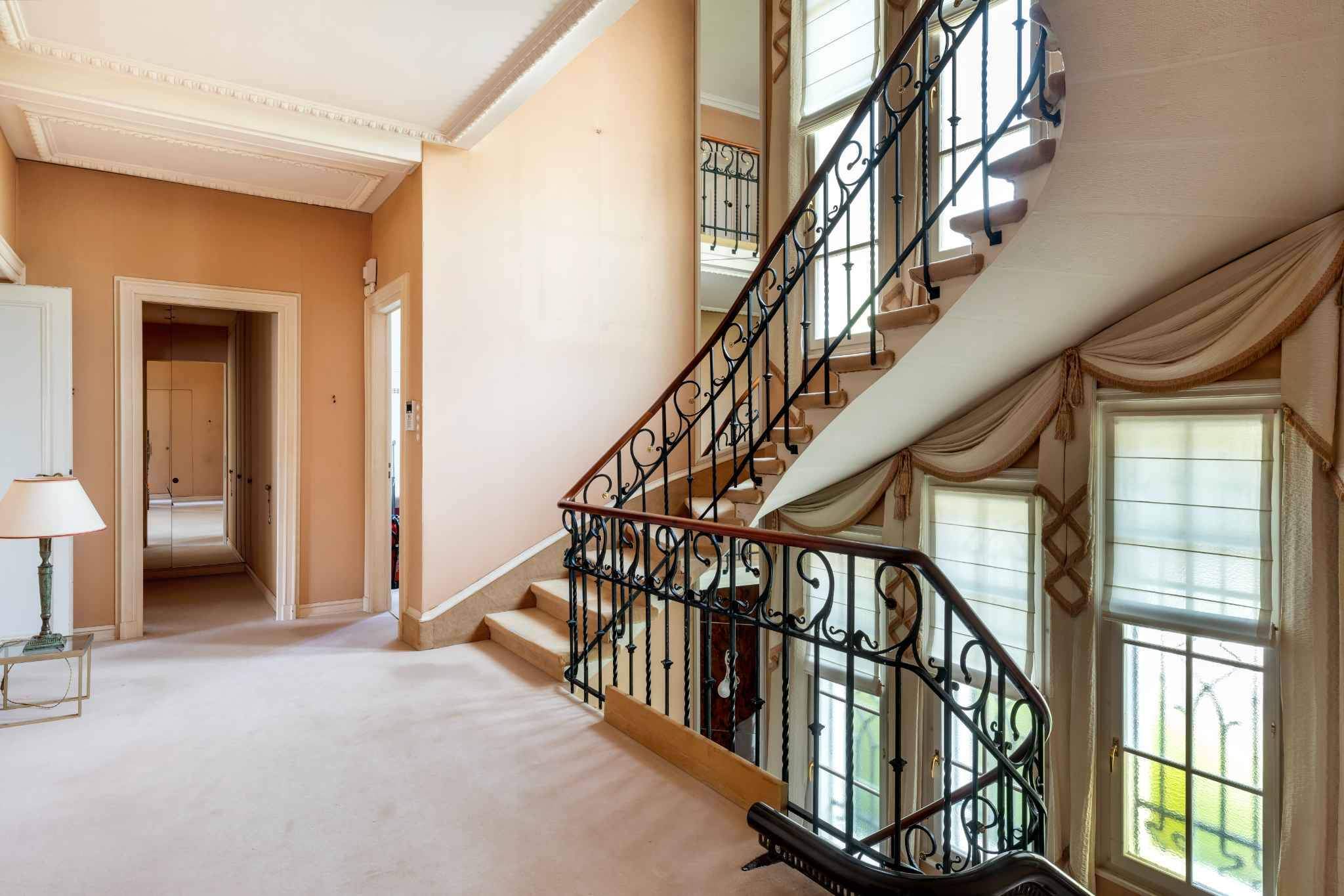 Lausanne  - Maison 11.5 Pièces 7 Chambres - picture 8