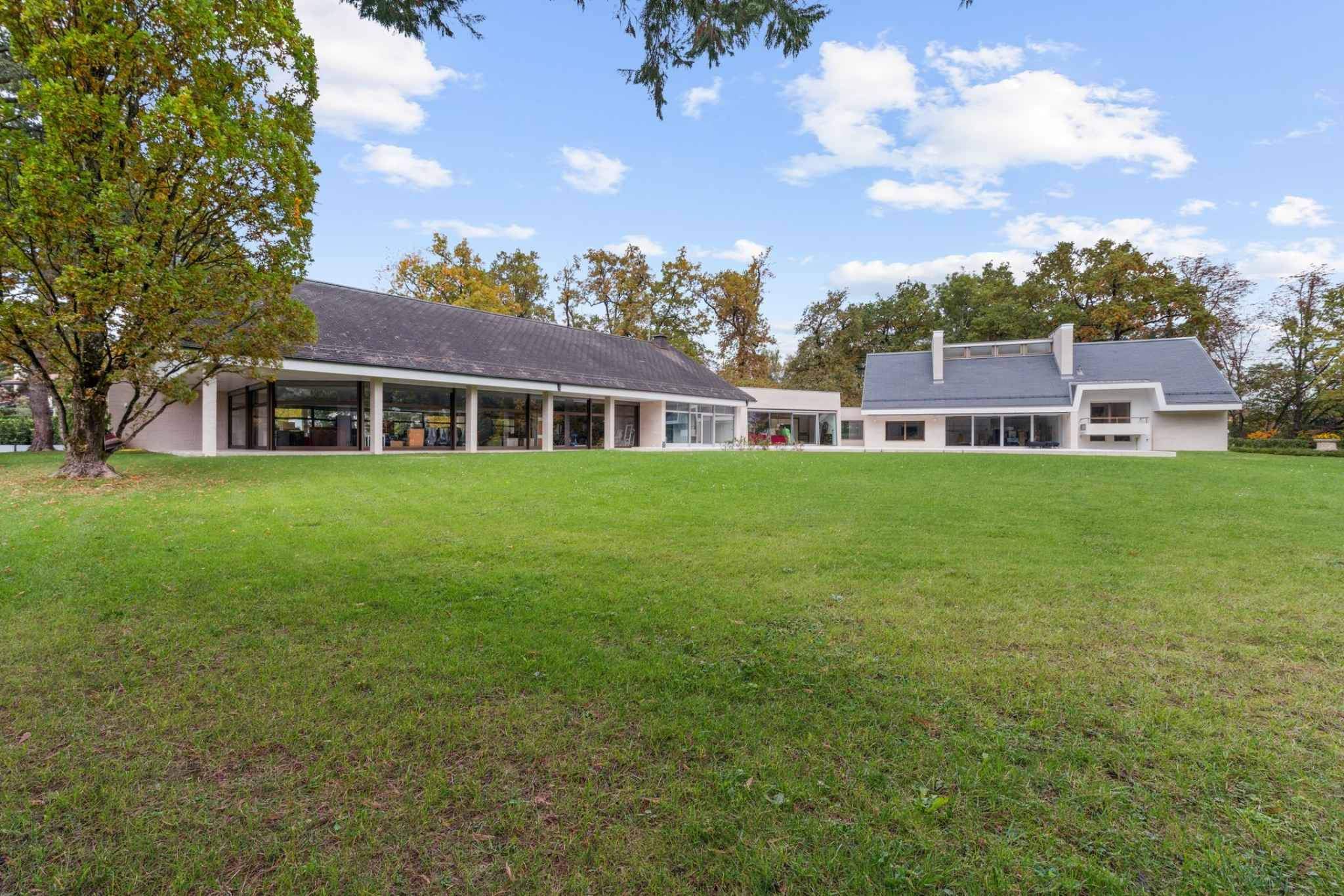 Chêne-Bougeries  - Maison 15.0 Pièces 5 Chambres - picture 3