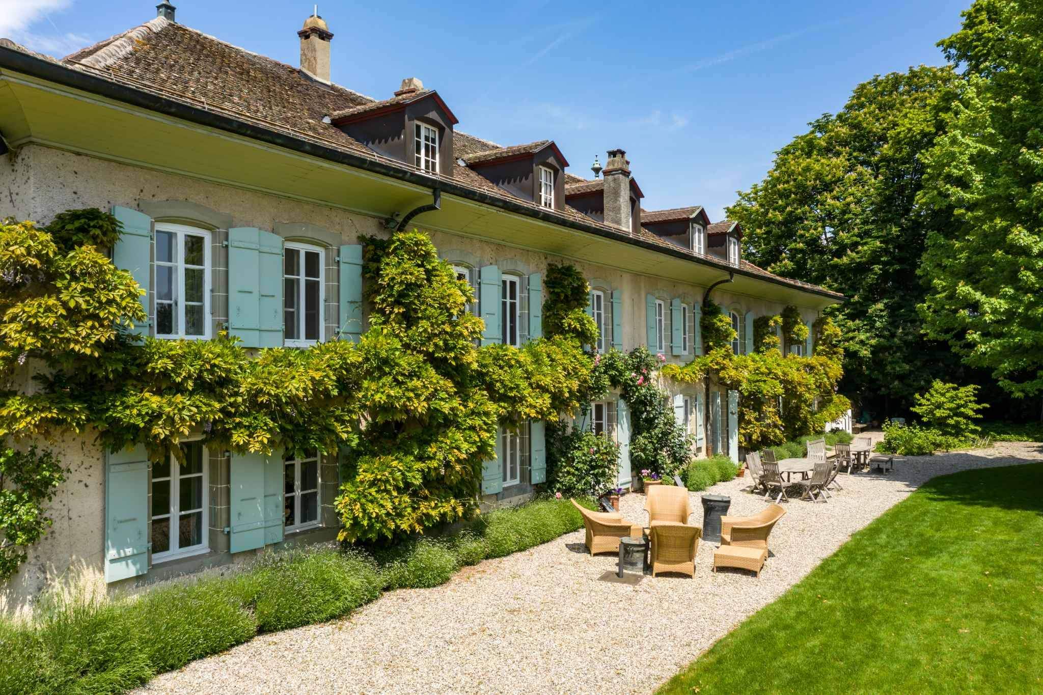 Tolochenaz  - Maison 21.0 Pi&egrave;ces 12 Chambres - picture 1