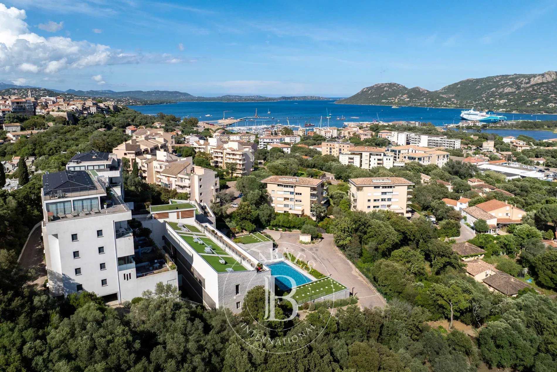 Porto-Vecchio  - Apartment 5 Bedrooms