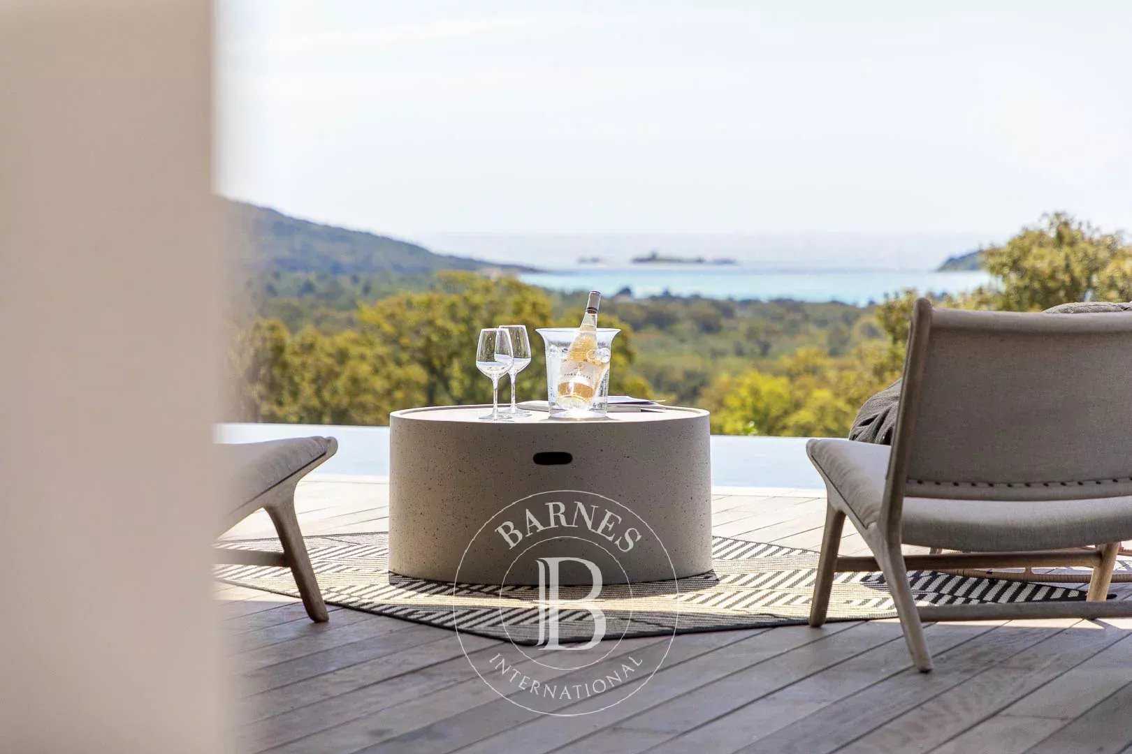 Lecci  - Villa 4 Bedrooms