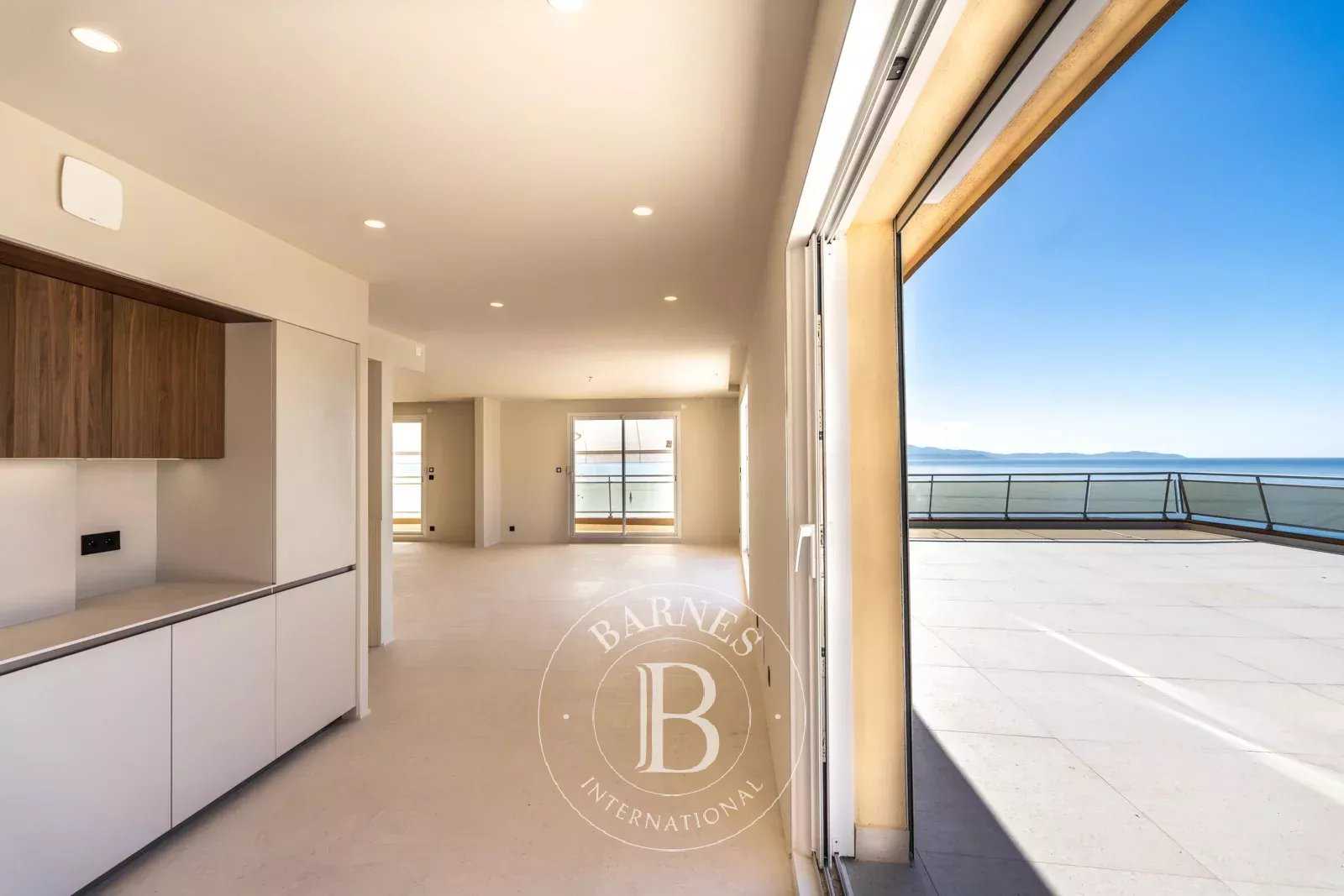 Ajaccio  - Apartment 3 Bedrooms