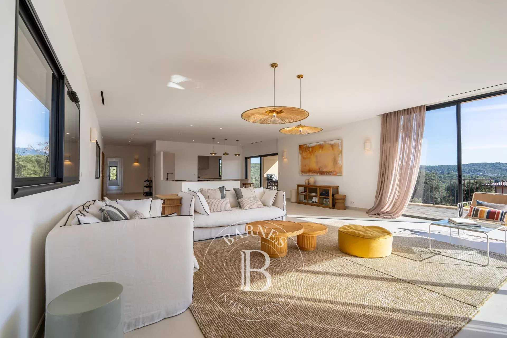 Bonifacio  - Villa 
