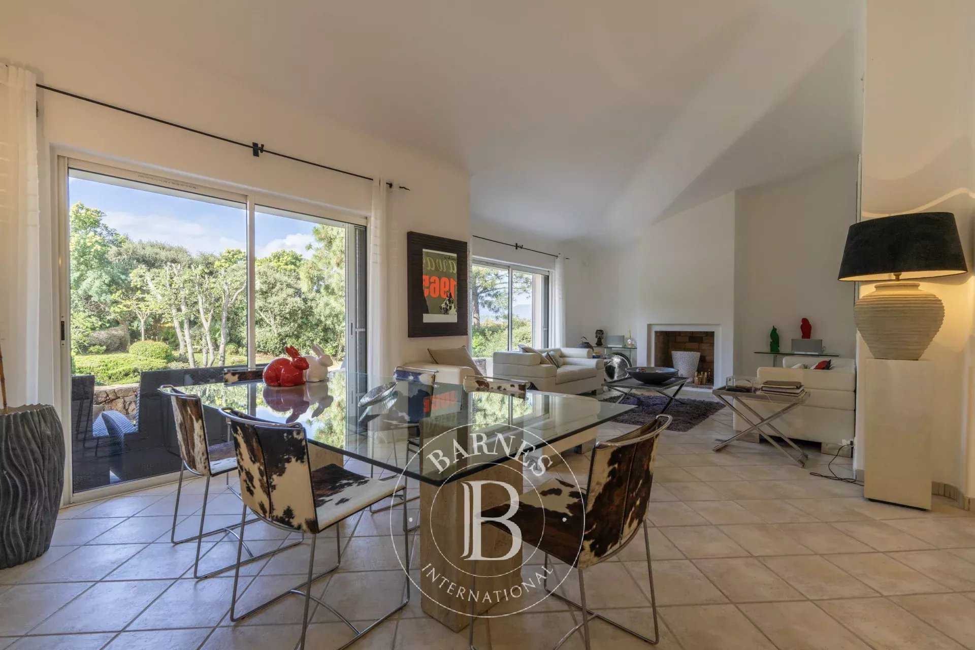 Lecci  - Villa 4 Bedrooms