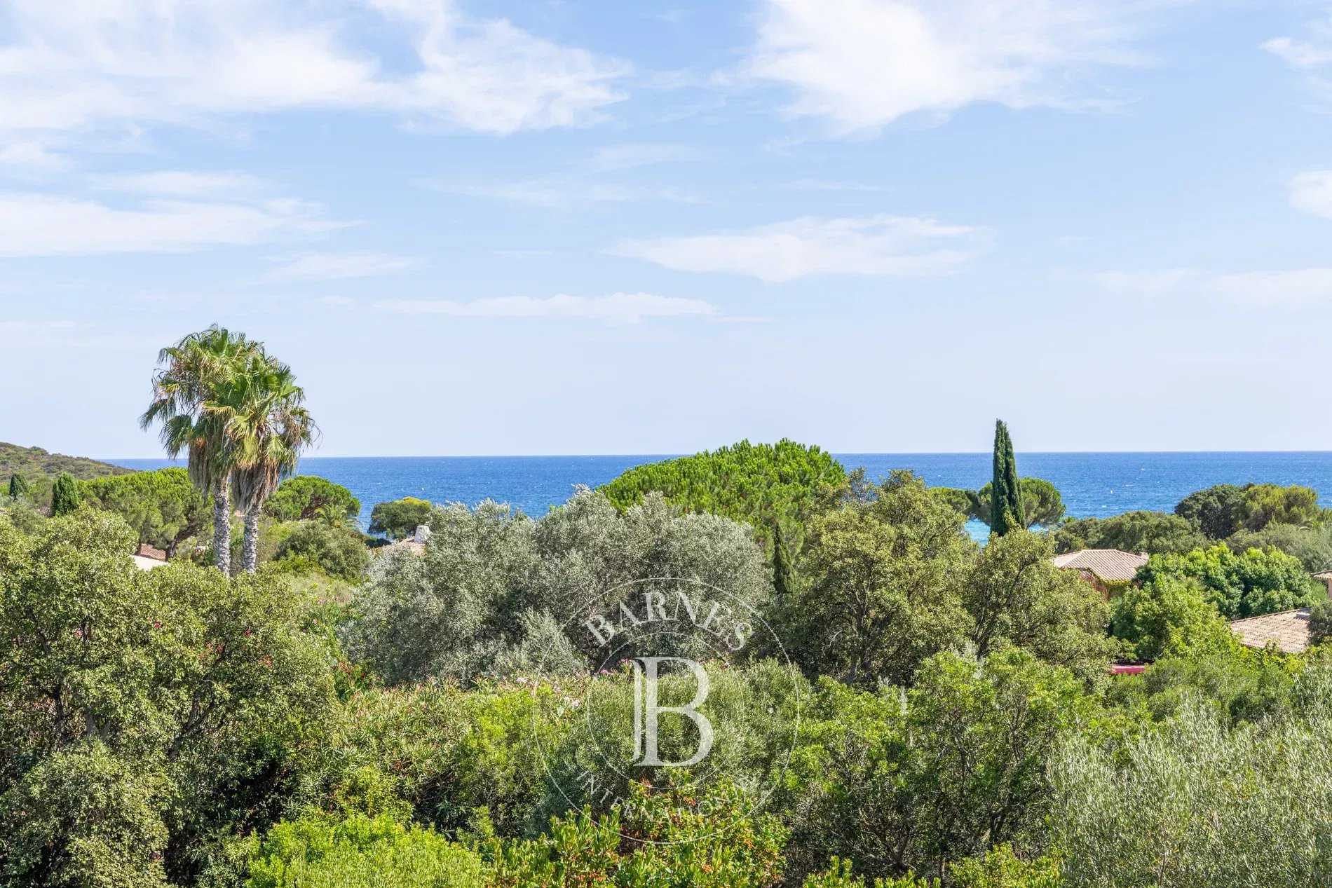 Sainte-Lucie-de-Porto-Vecchio  - Villa 8 Pièces 5 Chambres